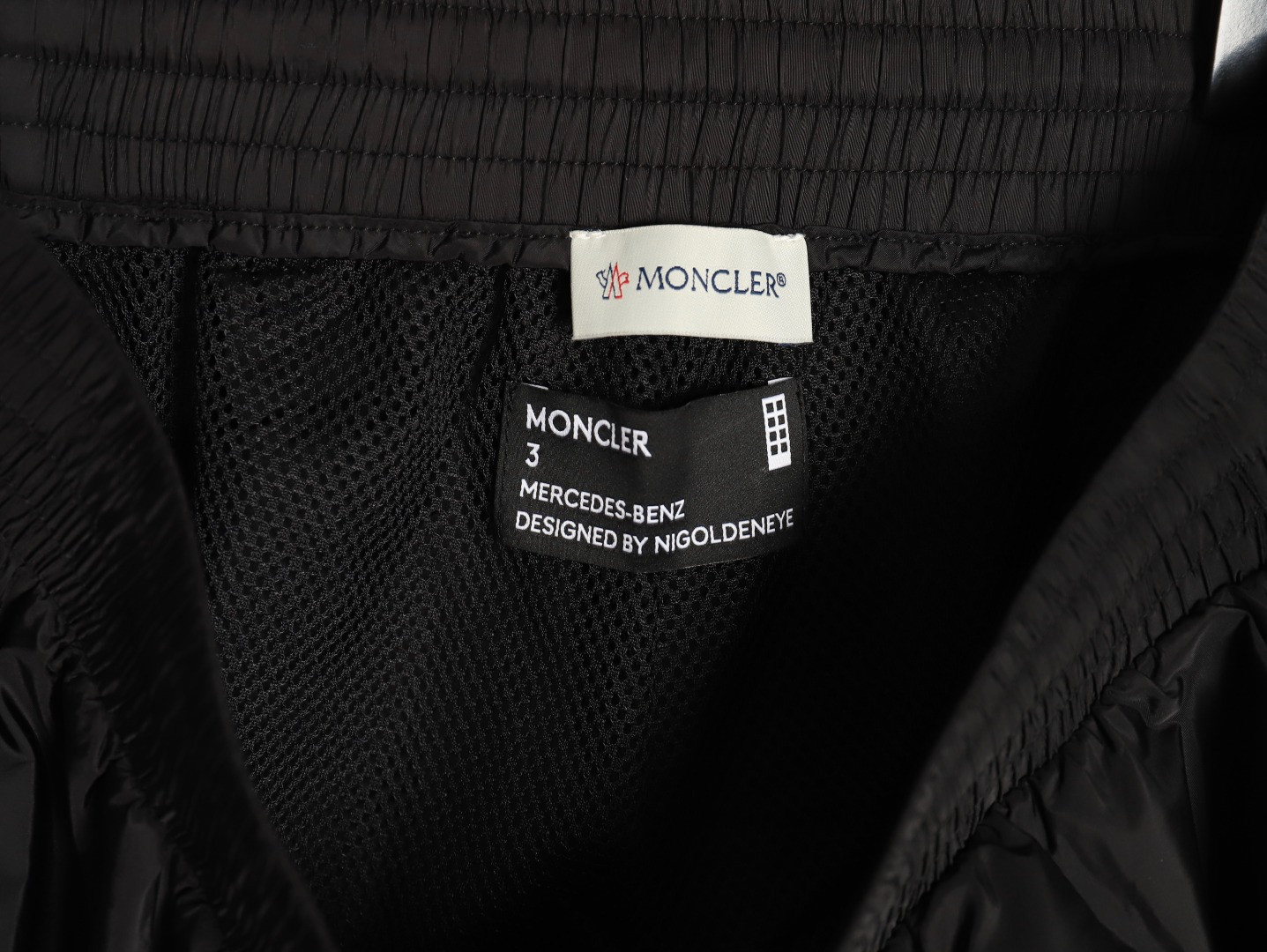 M0nc1er shorts