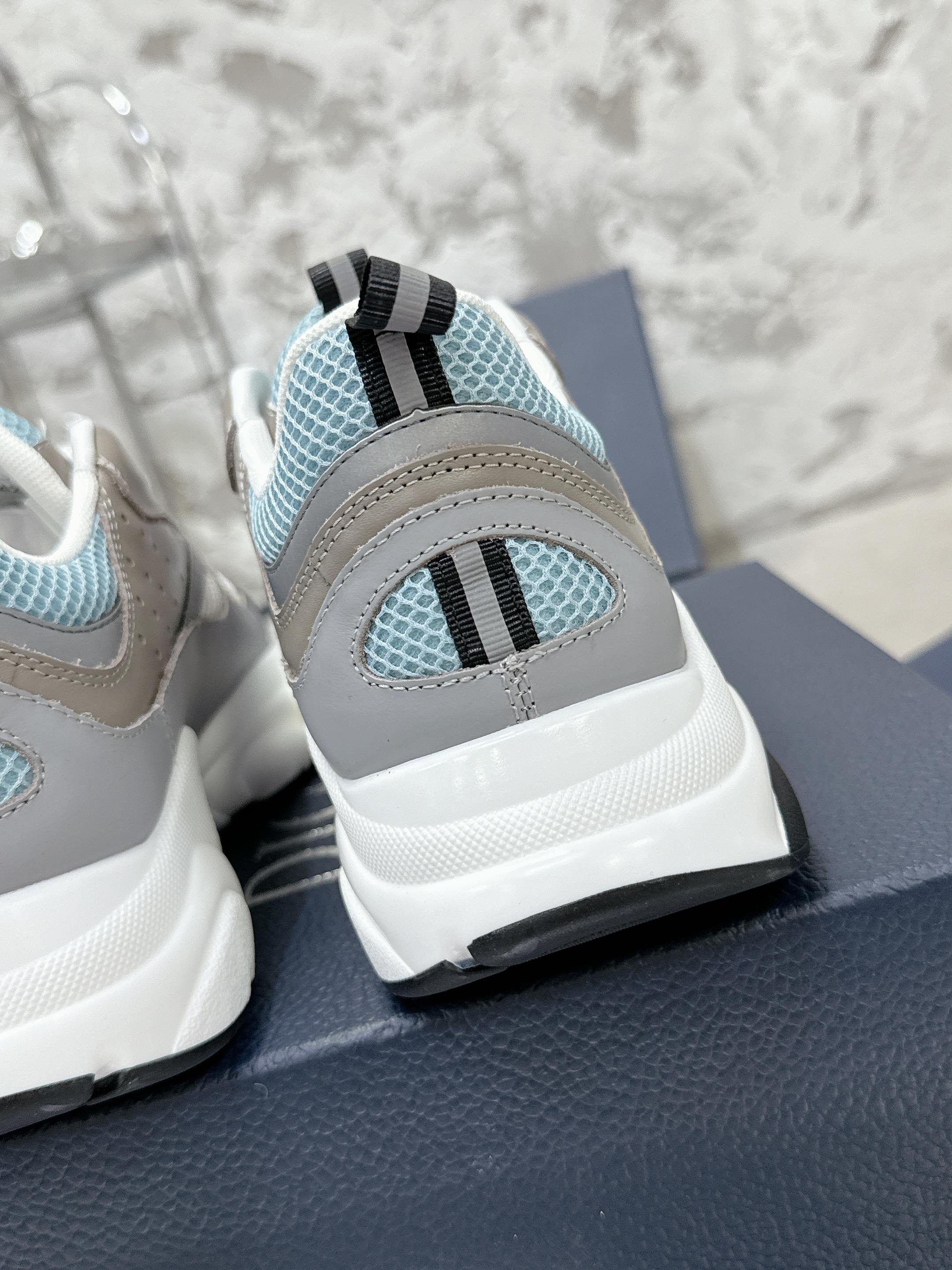 ua D*or b22 sneaker