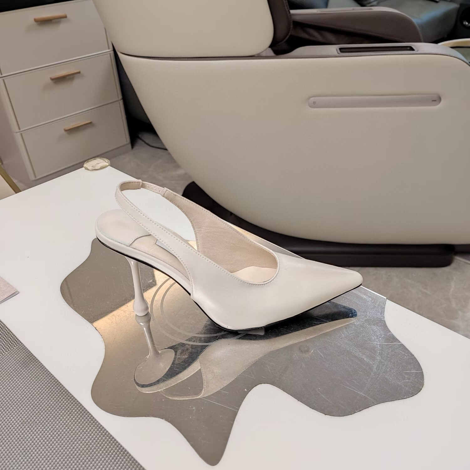 ua Ji*y Ch* leather pumps 100mm
