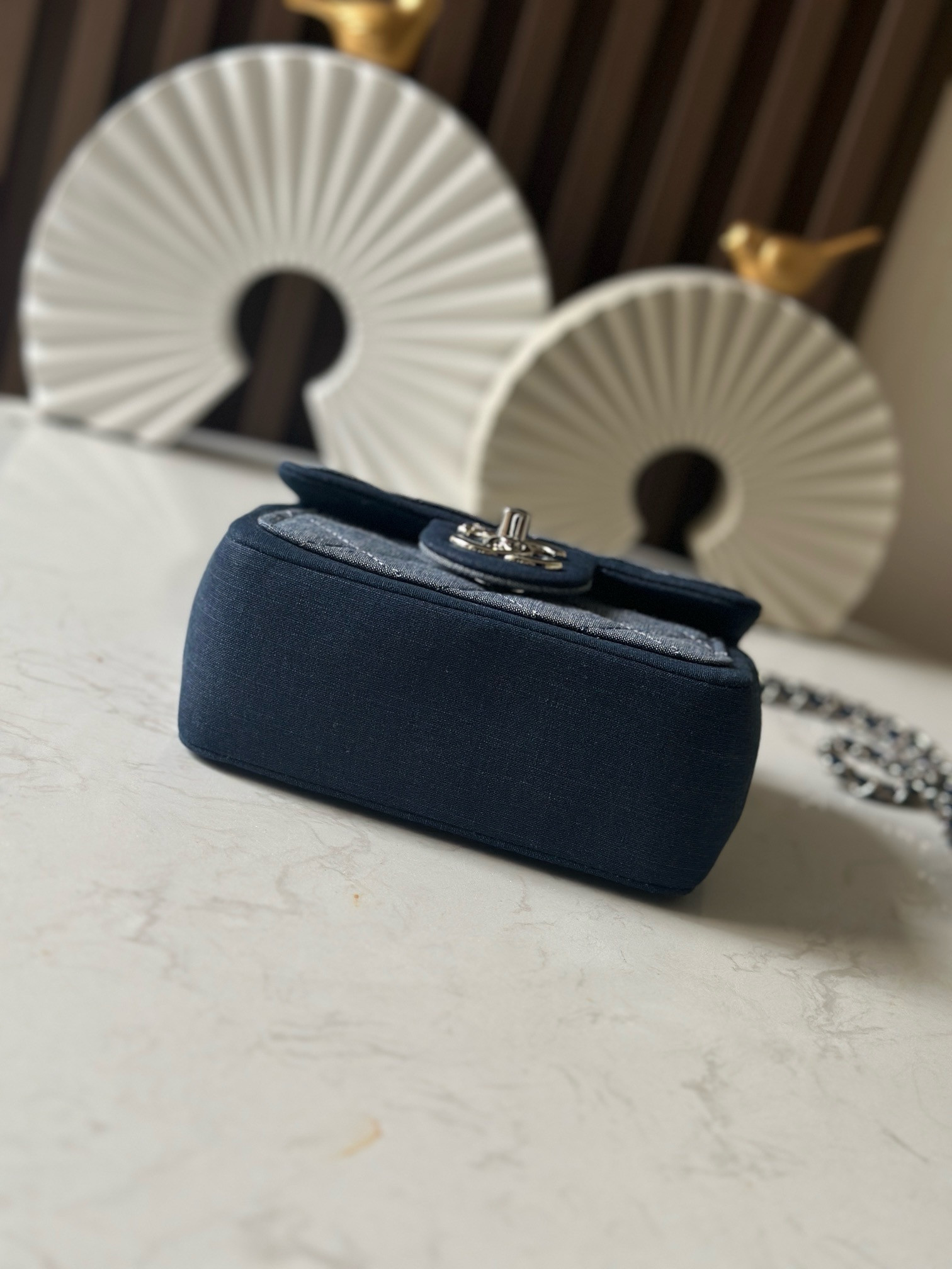 Ch*el flap bag 17cm