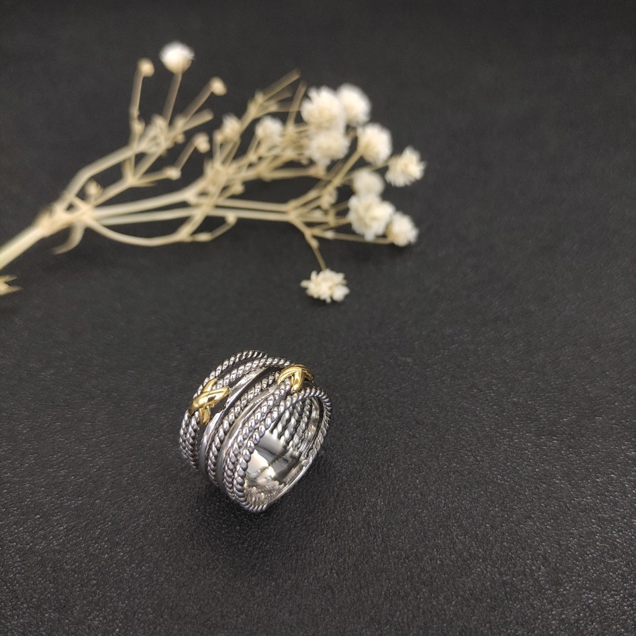 dau1d Yvrm*n double x color ring