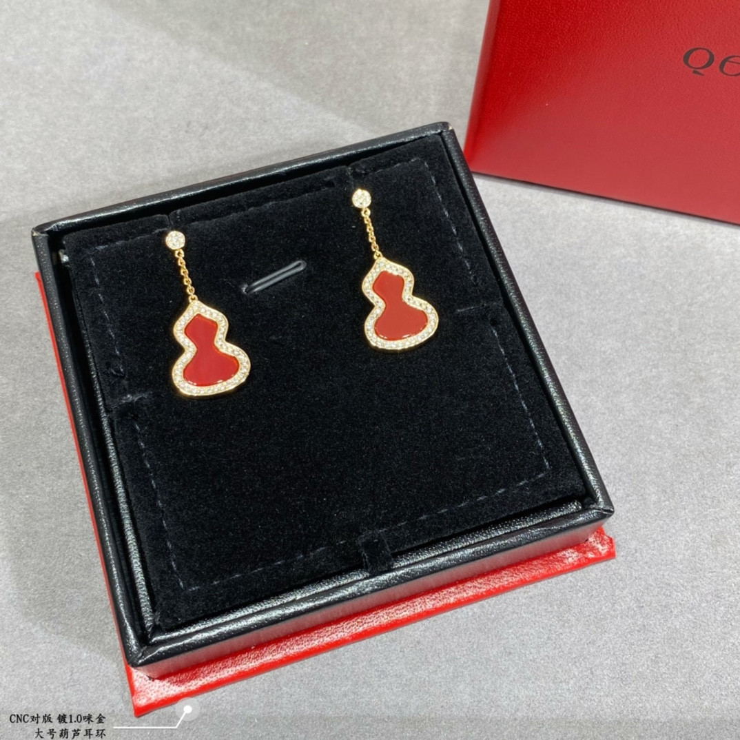 Qee1in large gourd earrings