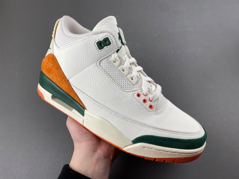 UA AIR Jordan 3 Retro SP