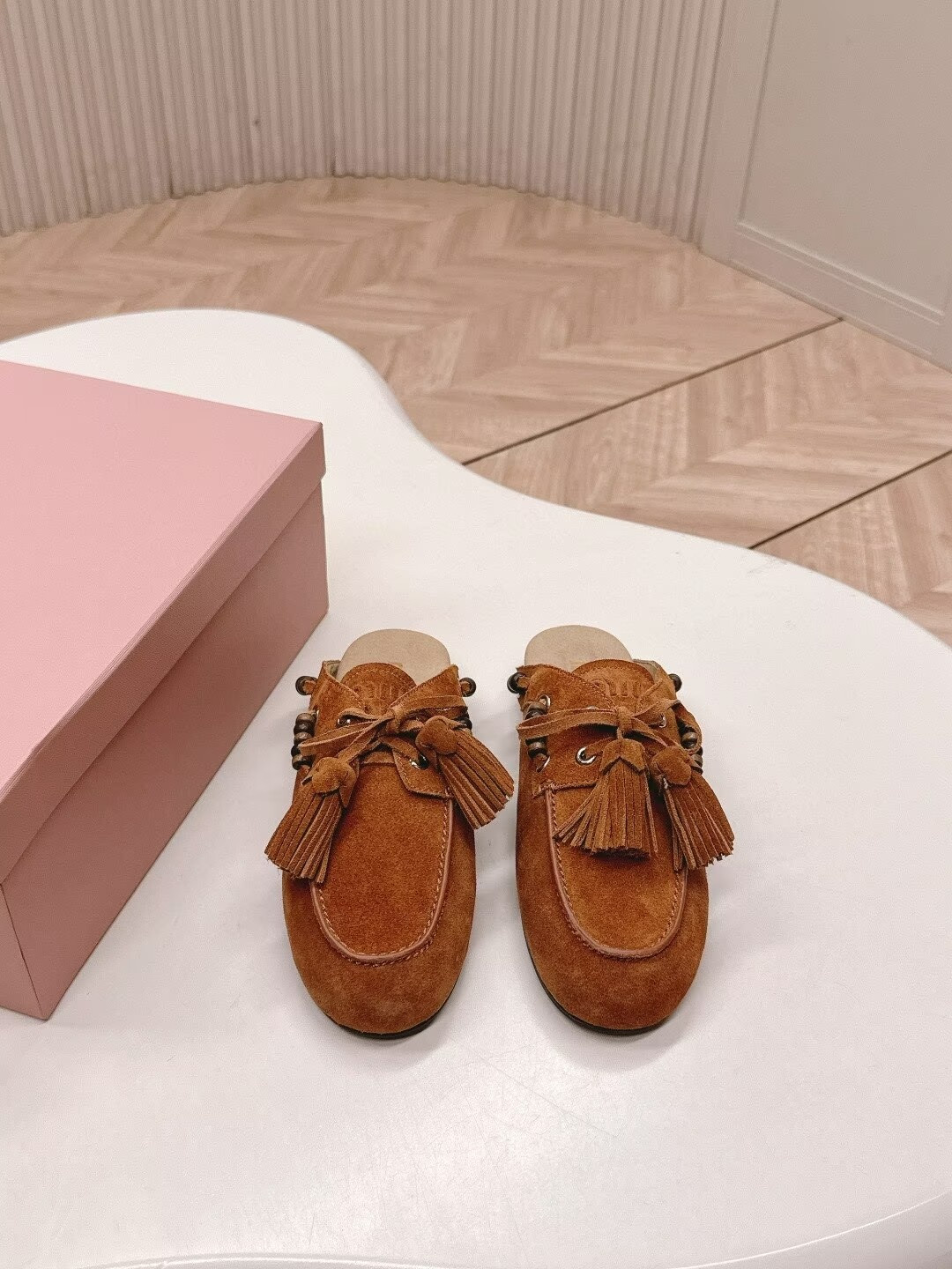 ua M1v M1v tassel mules