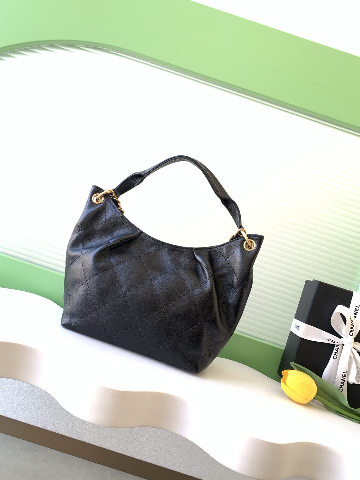 Ch*el hobo bag 24x31x10cm