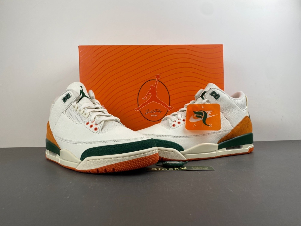 UA AIR Jordan 3 Retro SP