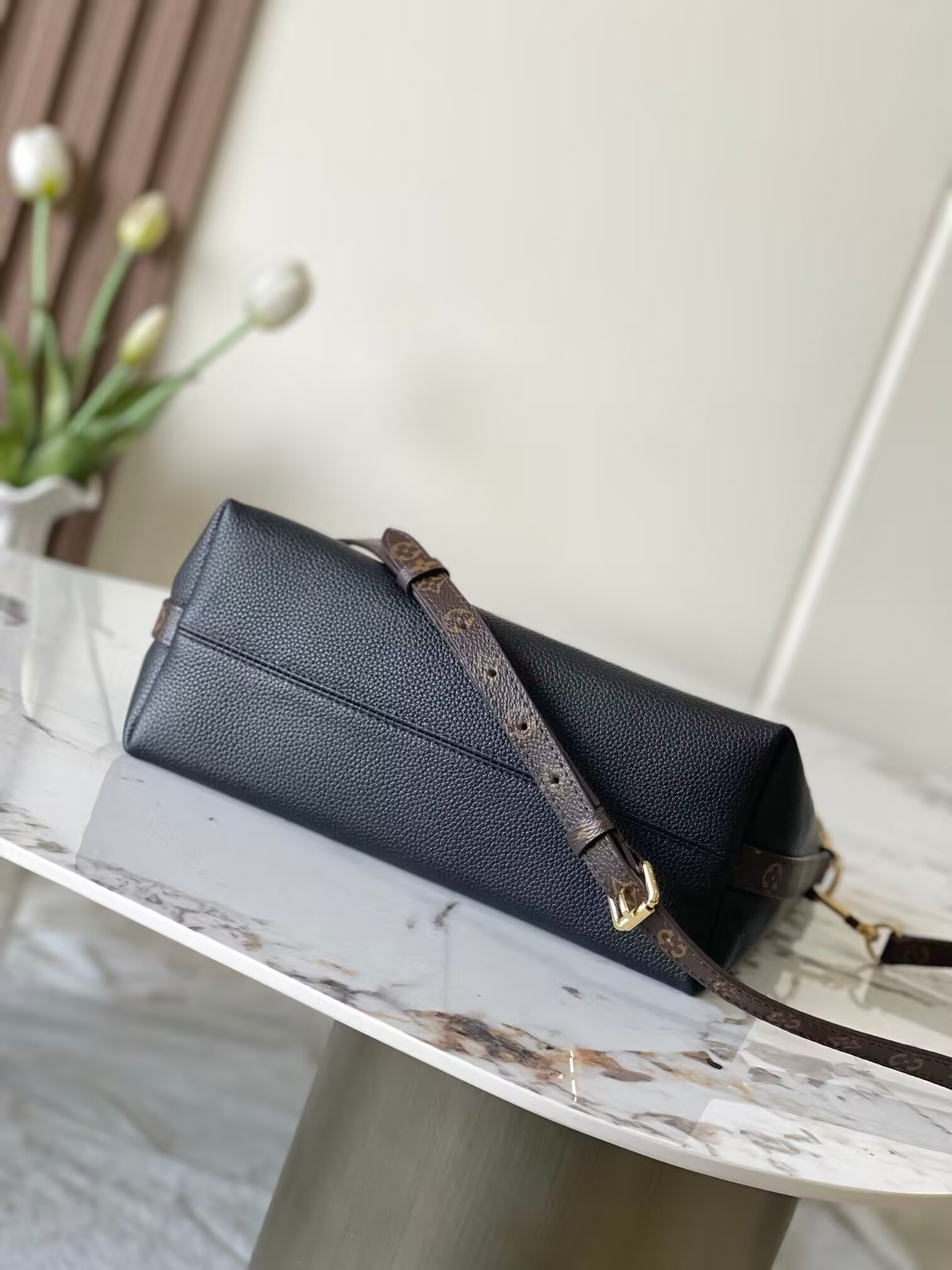 LV Multipass M29195 30x26x10cm