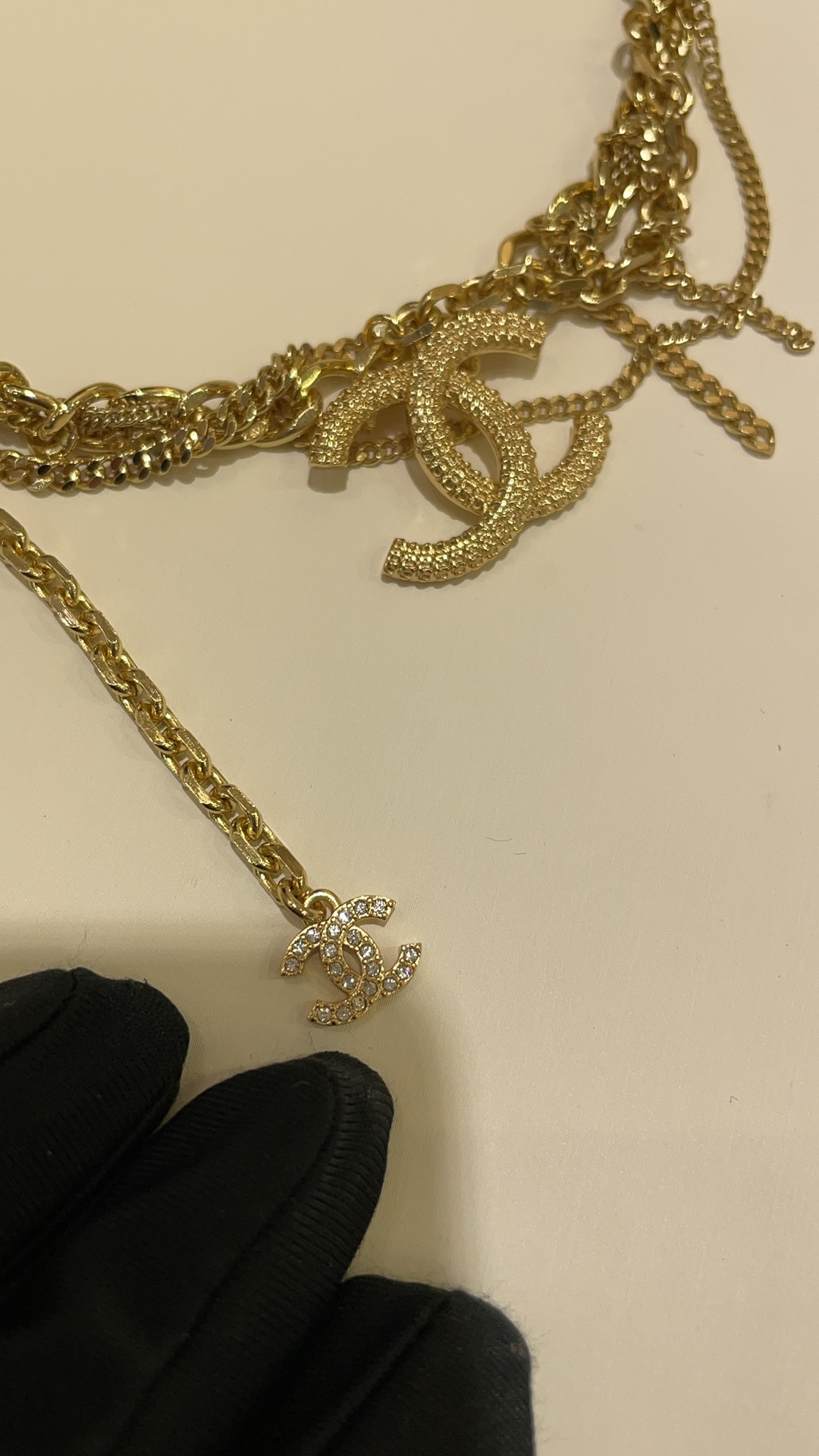 Ch*el necklace