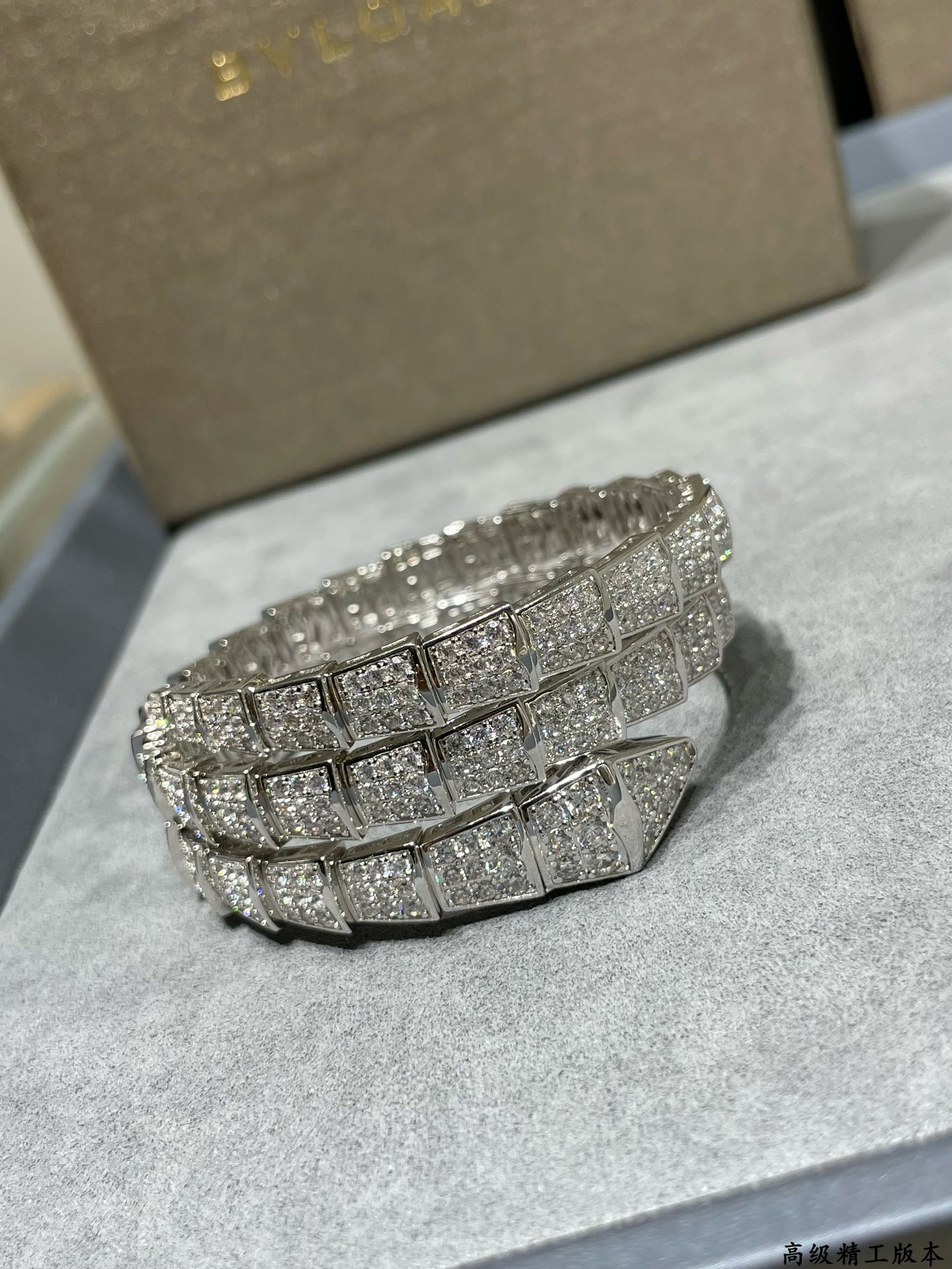 b*l*ai wide version three circles full Di*m*nd snake bracelet