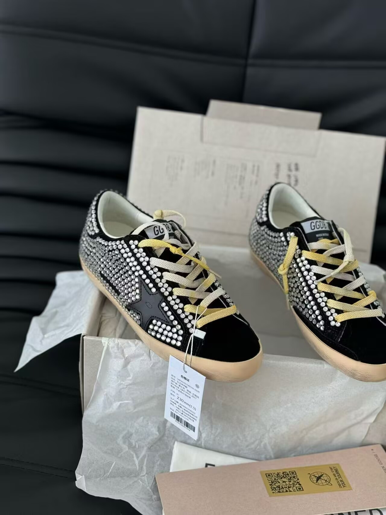 ua g01den G003e s*per-star sneaker