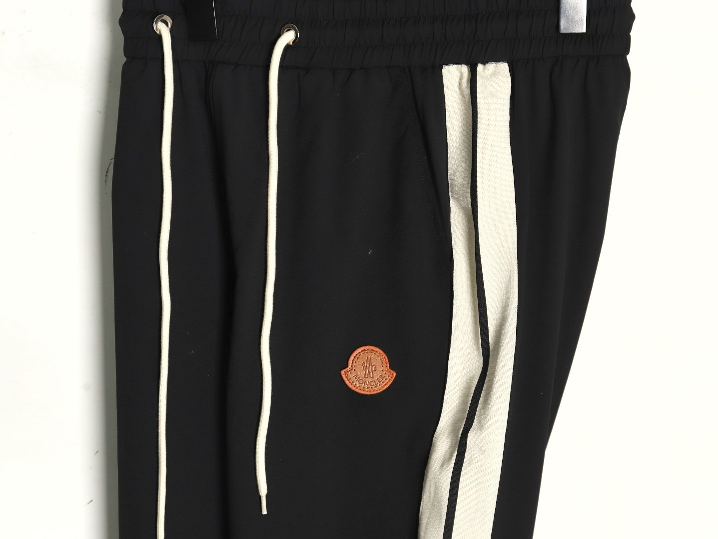 M0nc1er pants