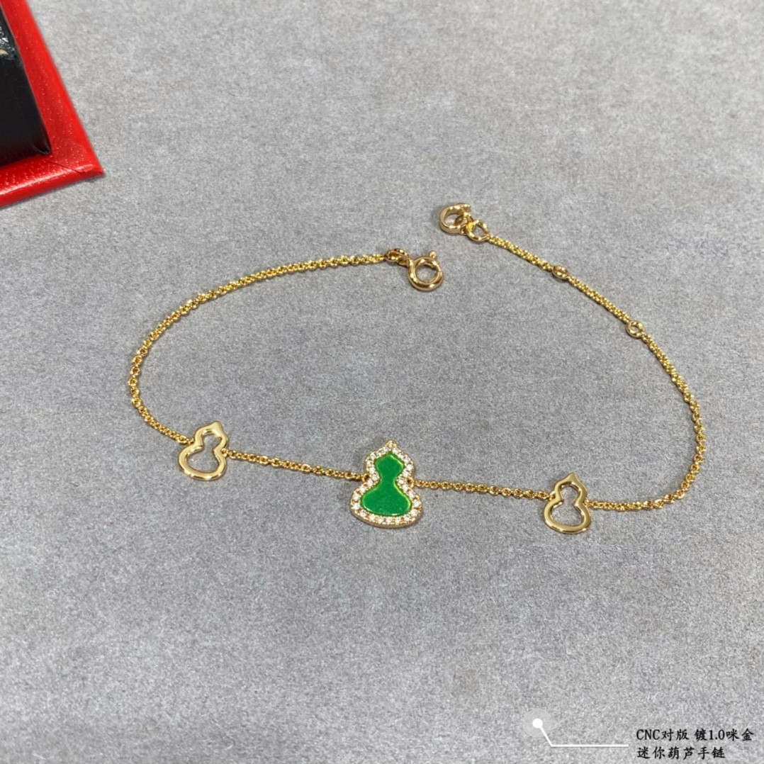 Qee1in mini gourd bracelet