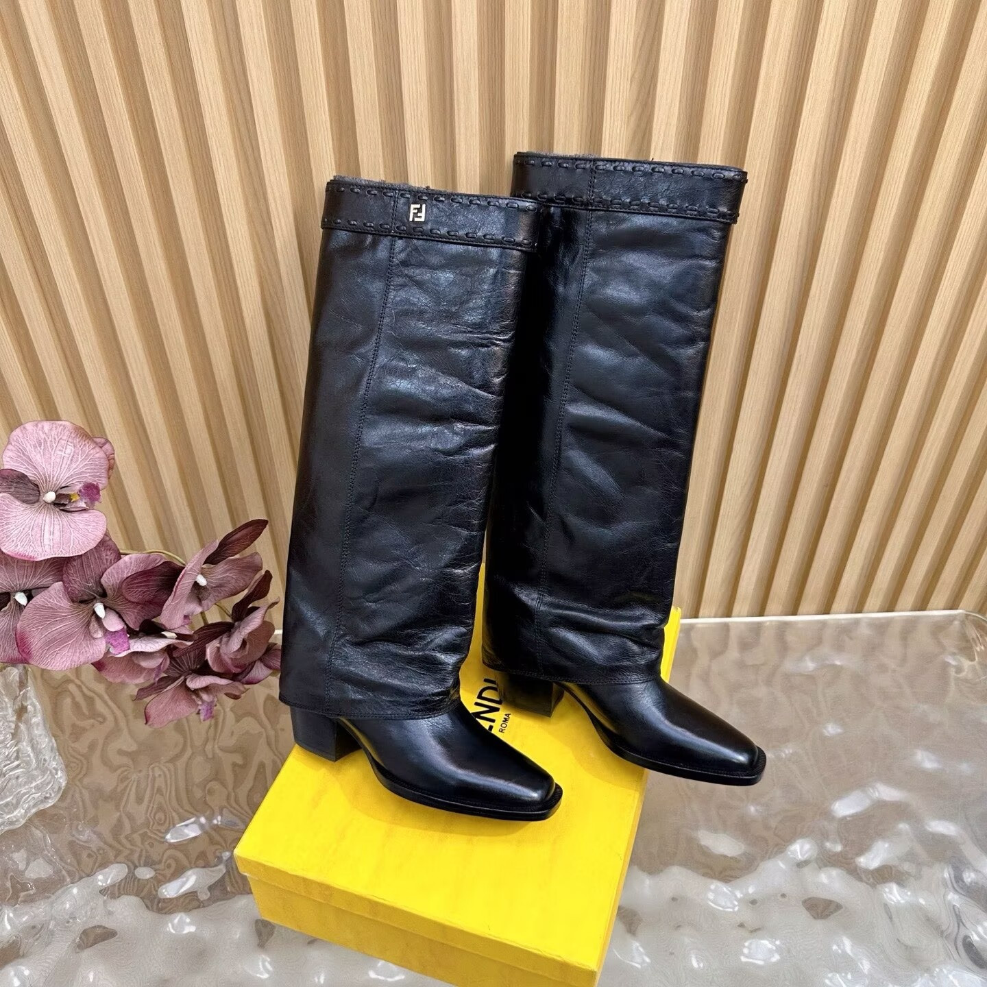 ua F**di boots