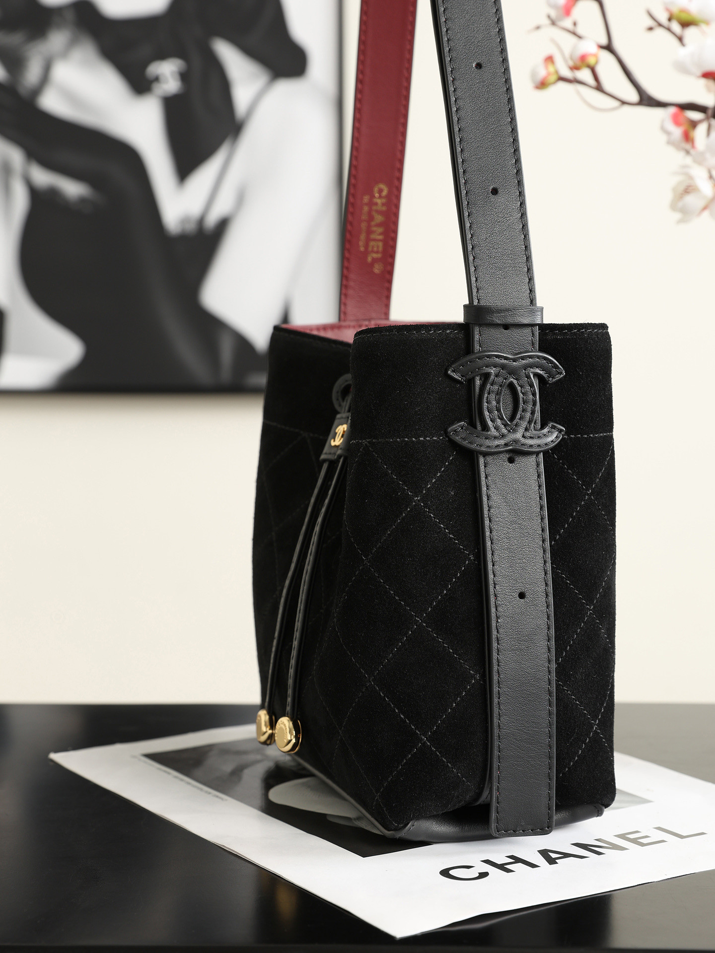 Ch*el bucket bag as6537 18x18x10cm