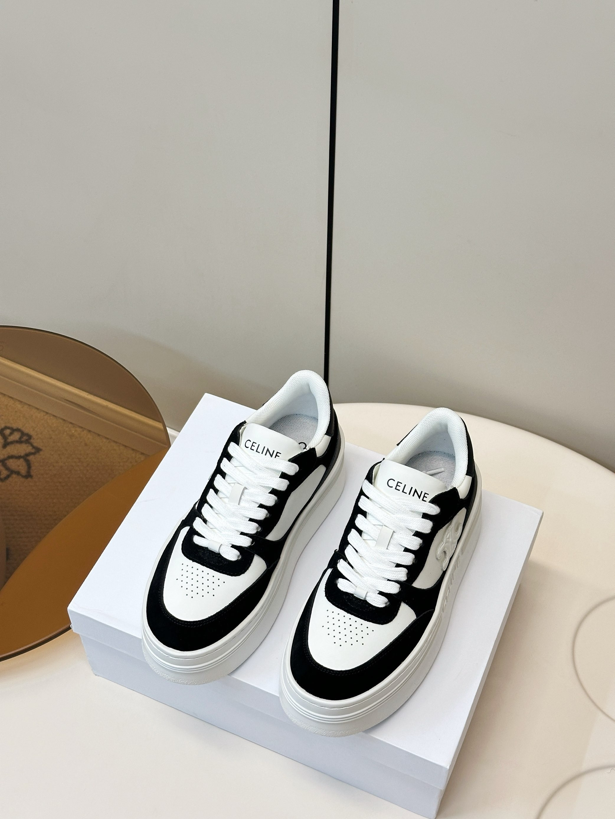 ua Ce**e block sneakers
