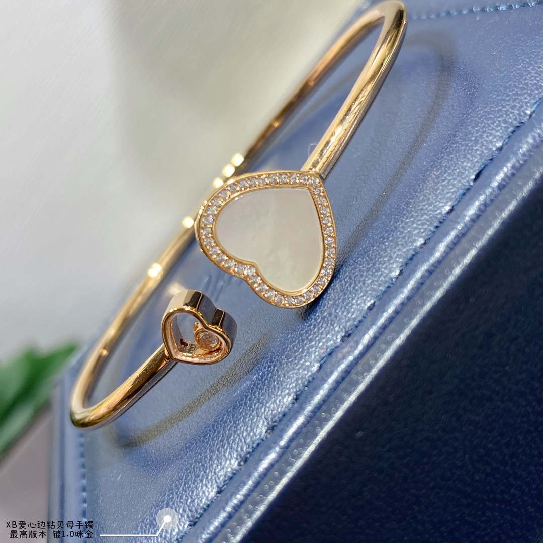 Ch0pard heart-shaped edge di*m*nd mother-of-pearl bracelet