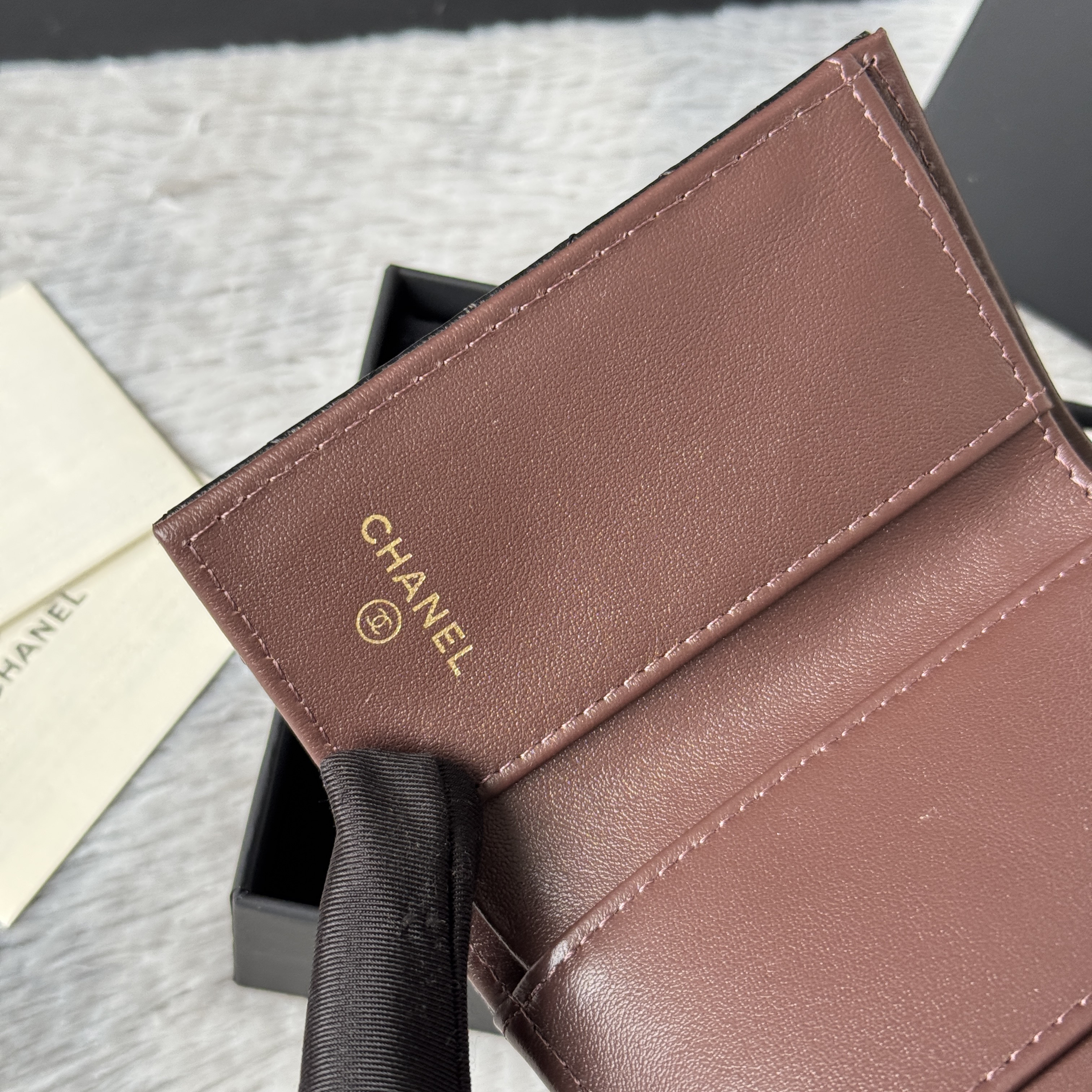 Ch*el card holder 10.5x7.5x3cm