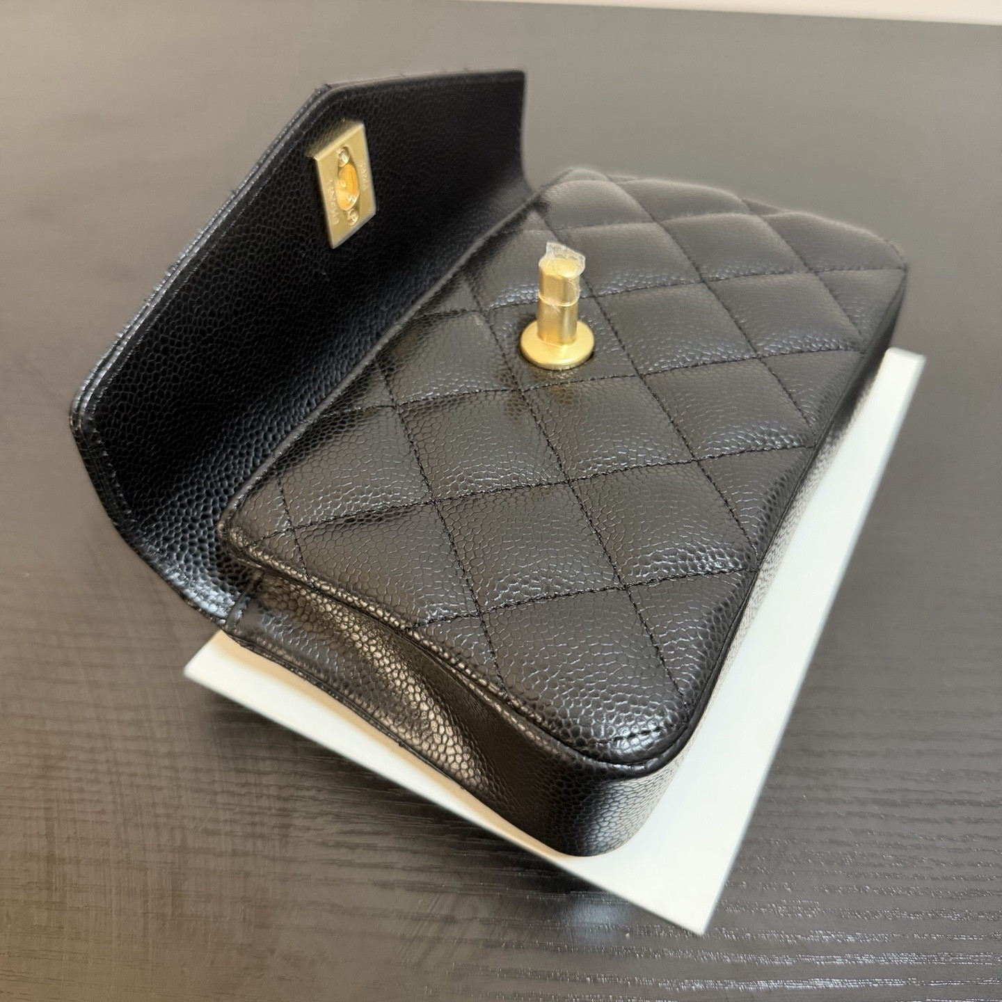 Ch*el belt bag 18x12x3.5cm