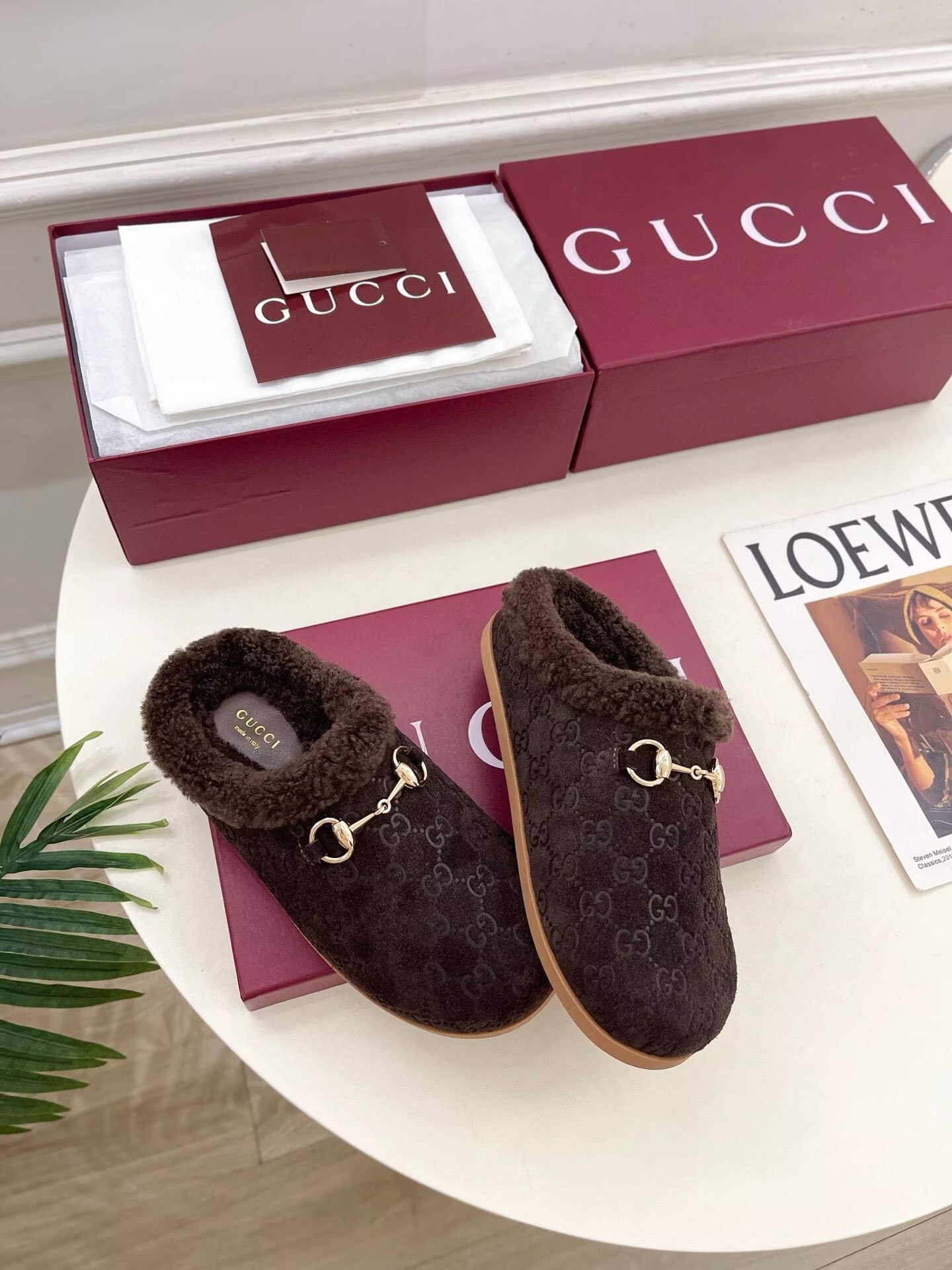 ua G*u*i mules