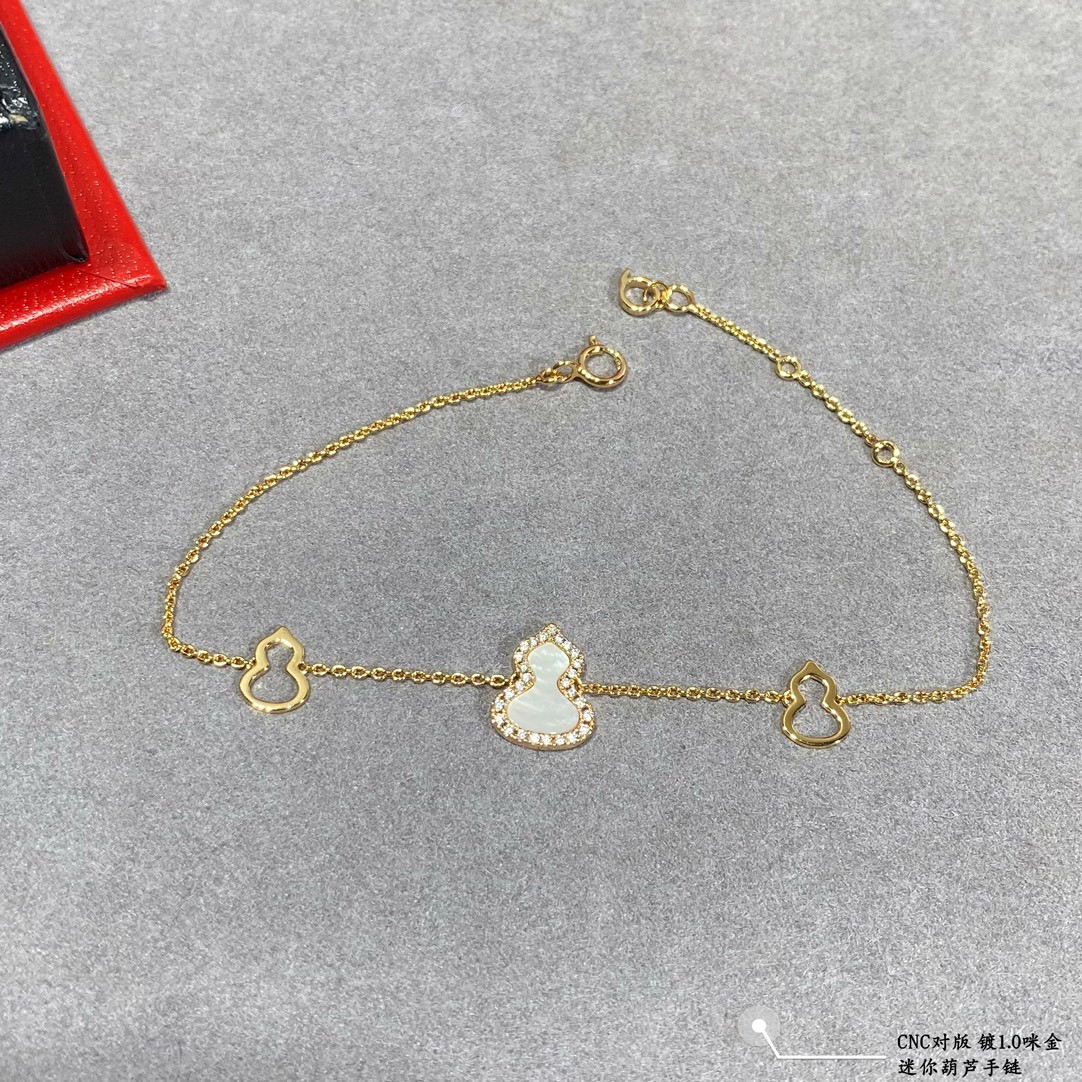 Qee1in mini gourd bracelet