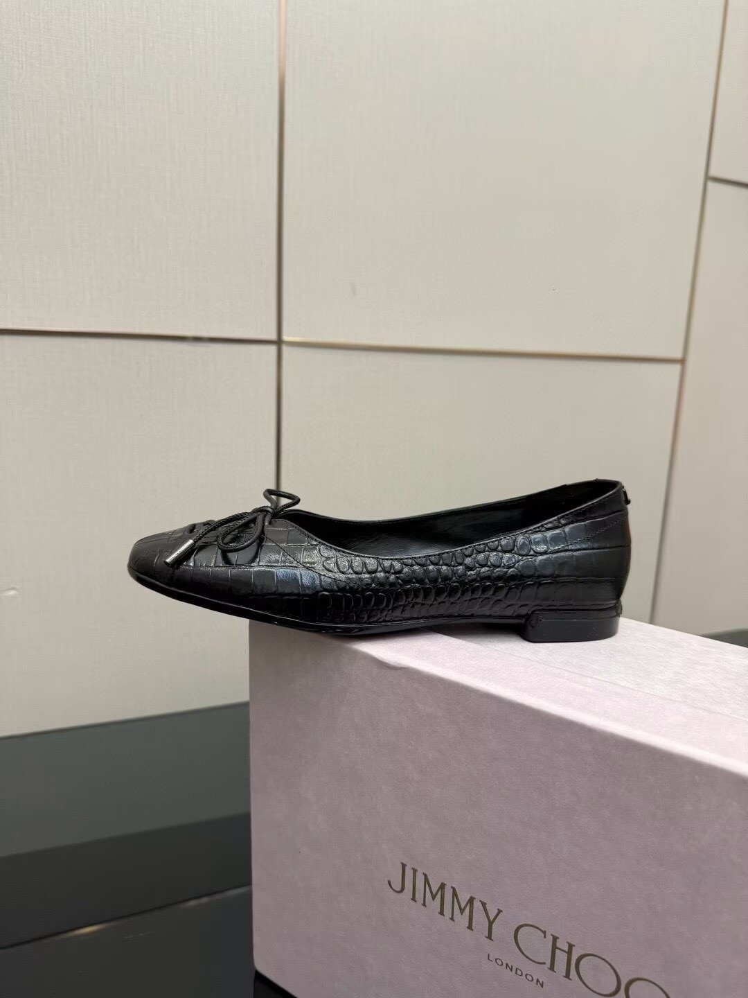 ua Ji*y Ch* scarlett ballerina flats