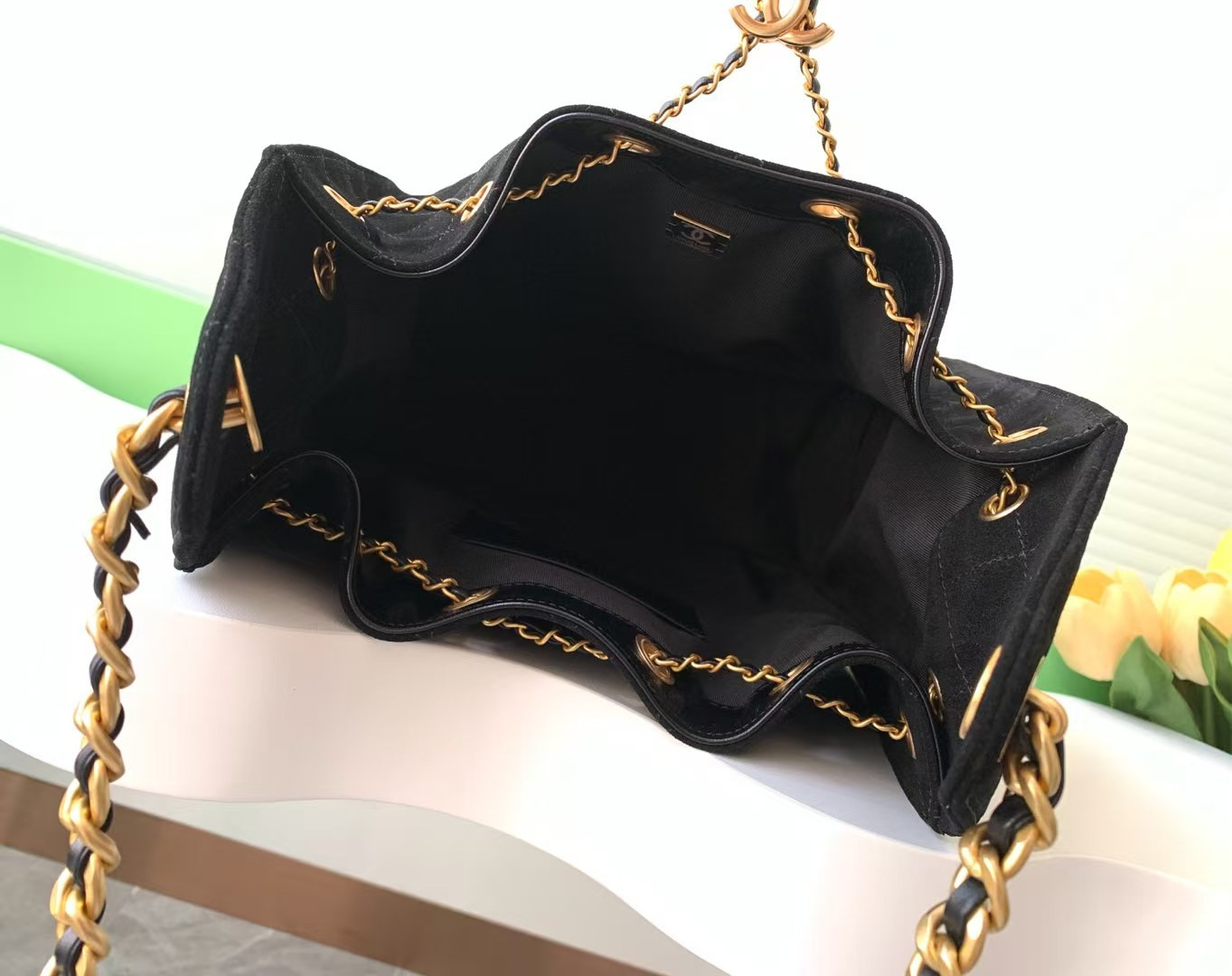 Ch*el 25c bucket bag 26x30x14cm