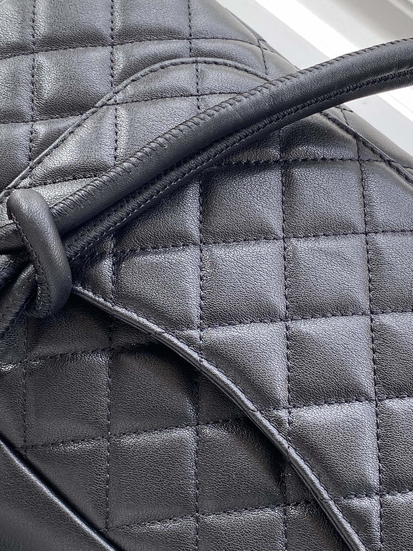 Ch*el cambon tote bag 15x27x10cm