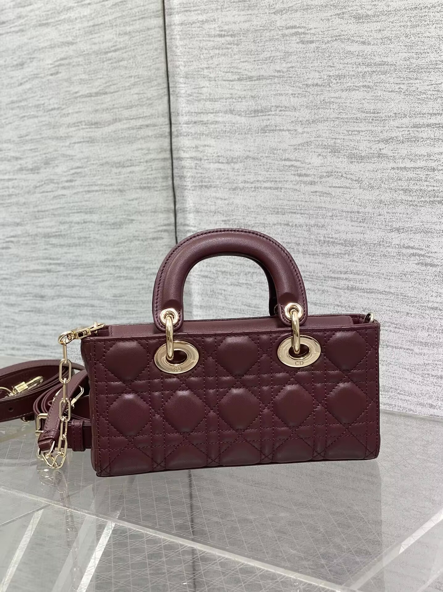 D*or samll d-joy bag 22.5 x 6 x 11.5cm