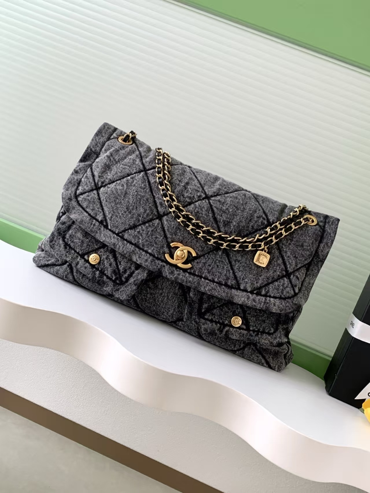 Ch*el maxi flap bag 27x45x10cm