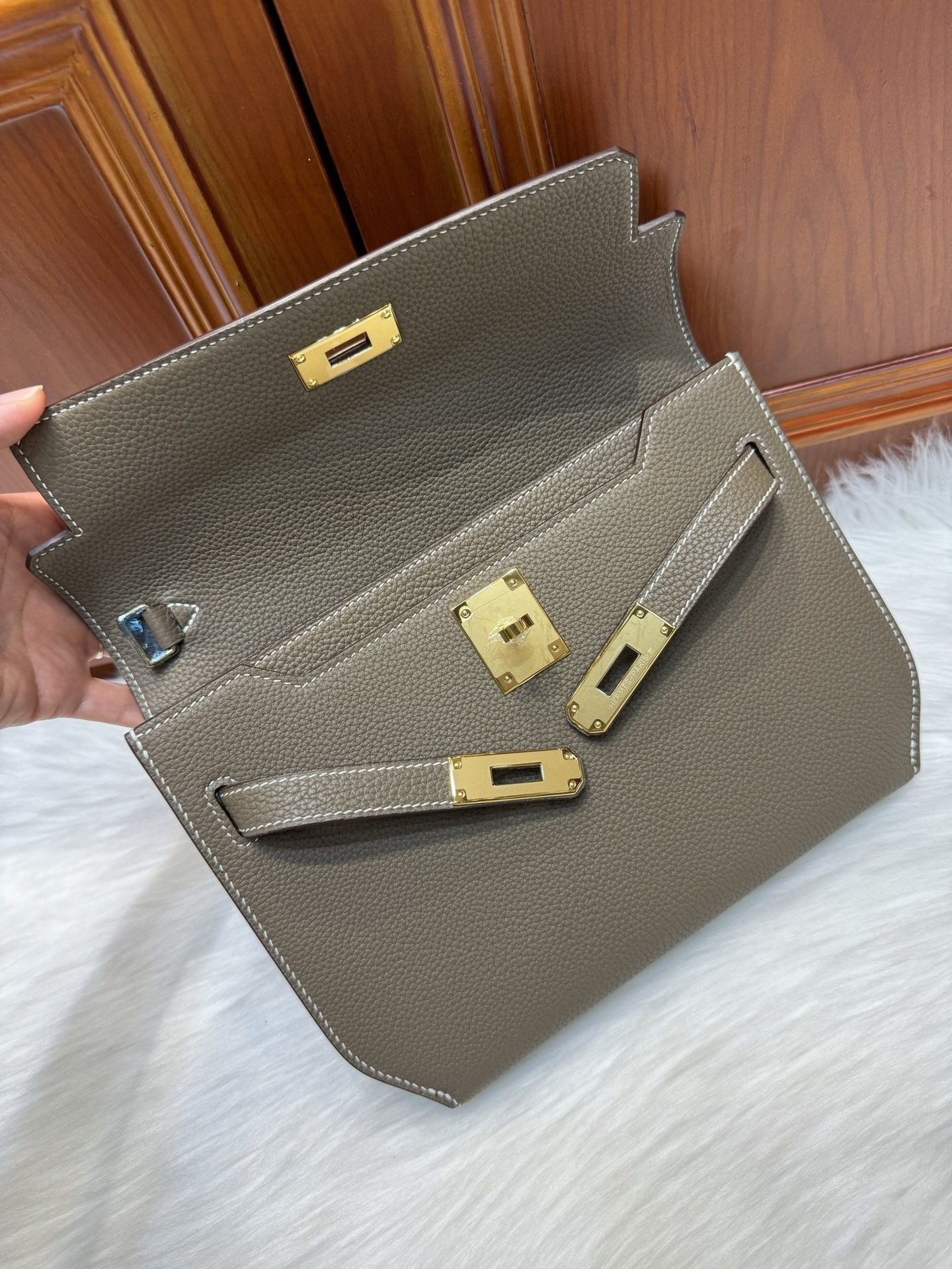 H**mes kelly depeches togo 25cm