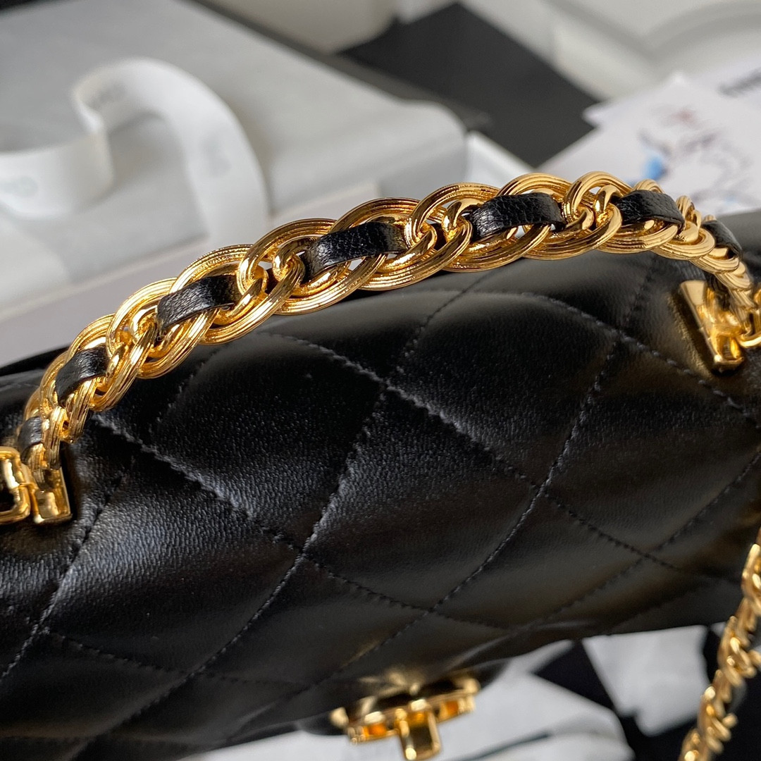 Ch*el flap handbag 13x21x8cm