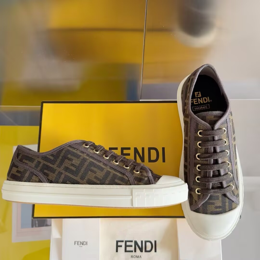 ua F**di domino sneakers