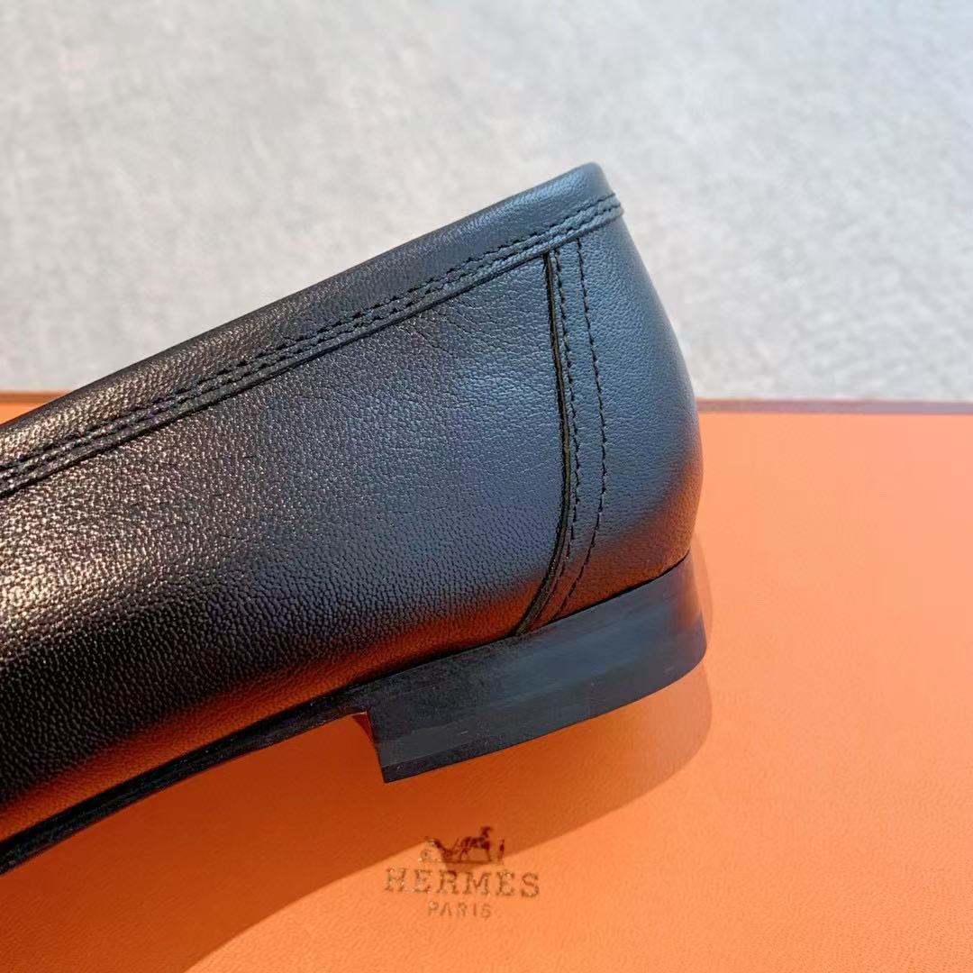 ua H**mes paris loafer