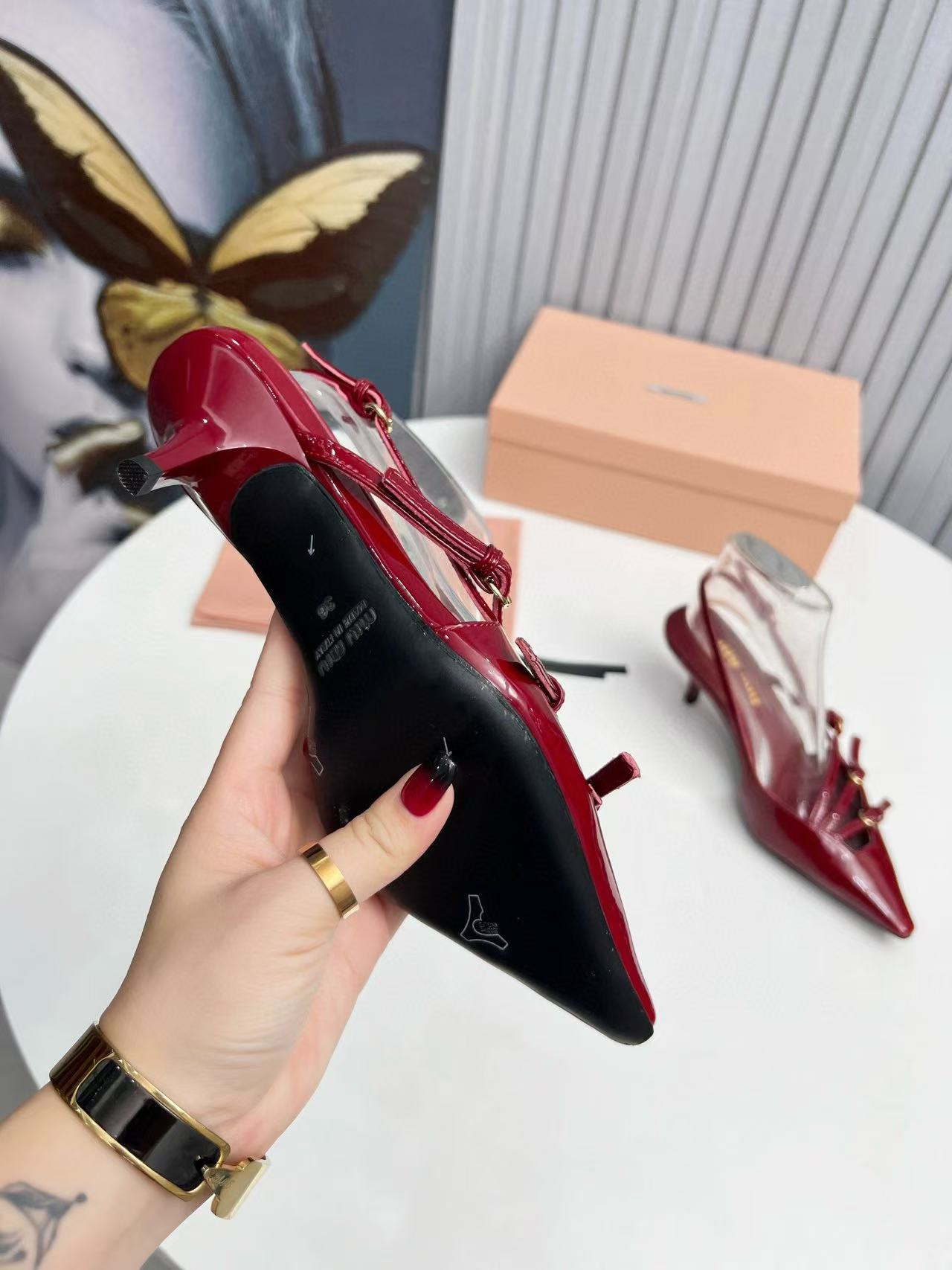 ua M1v M1v slingbacks with buckles