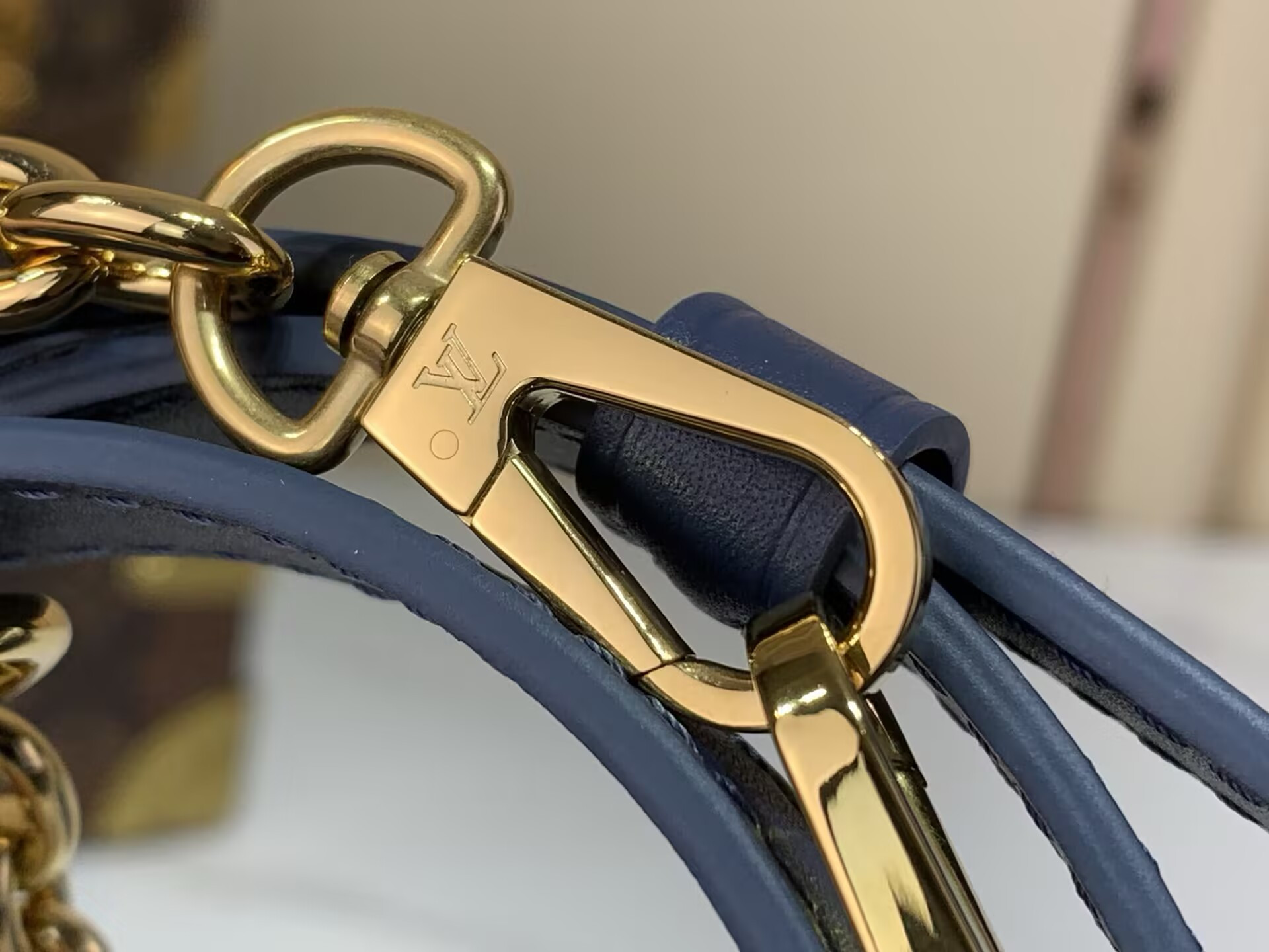 LV Speedy Bandoulière 20 M28316 20.5x13.5x12cm