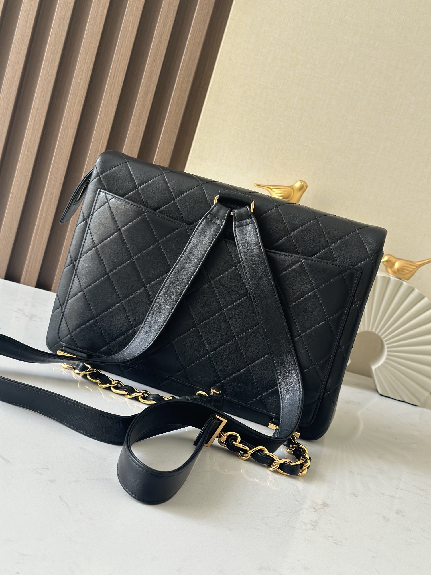 Ch*el flap backpack as2219 30x21x8cm