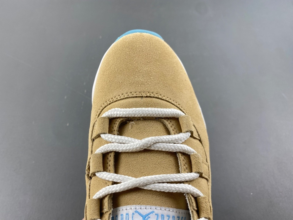 UA AIR Jordan 11 Retro