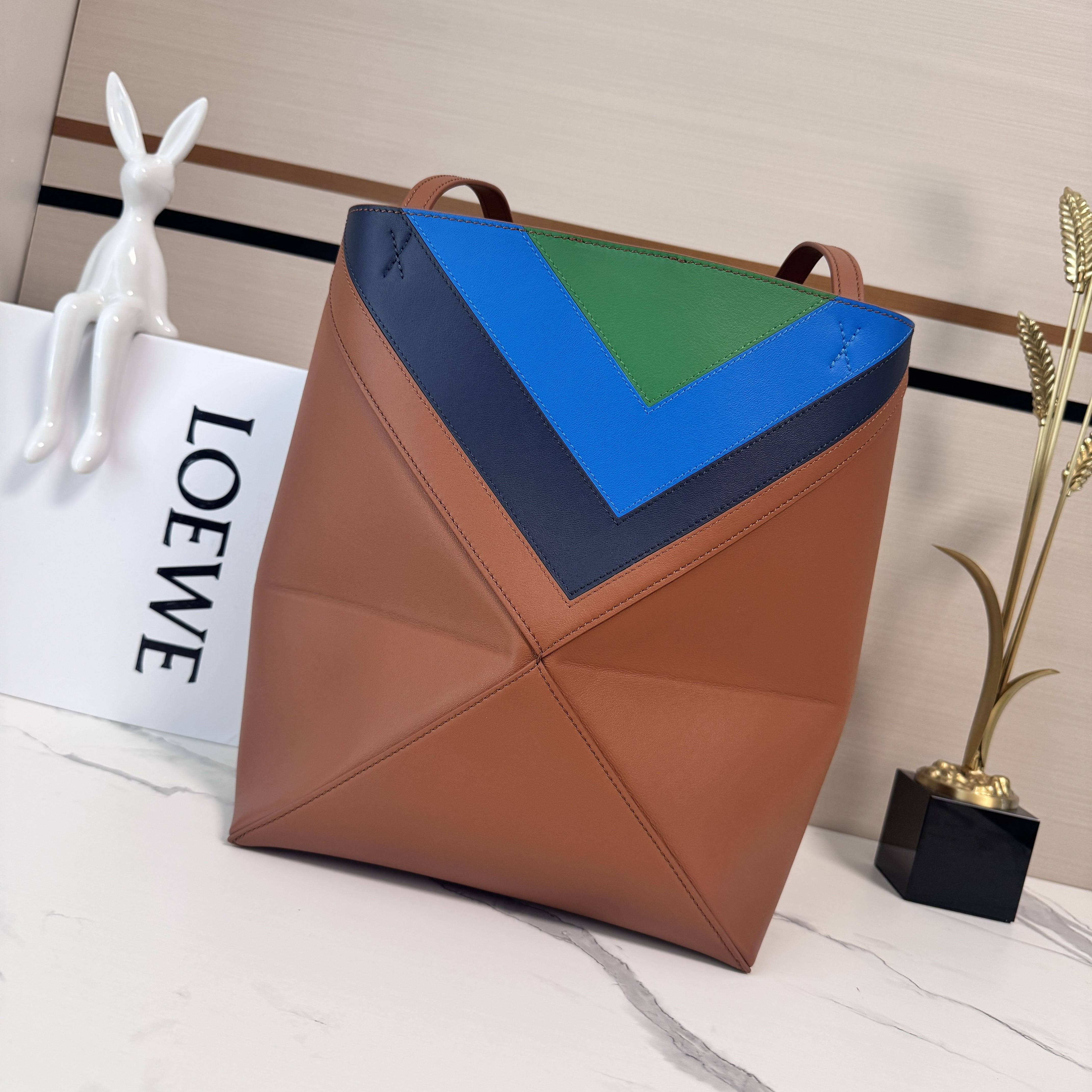L0ew* x albers medium puzzle fold tote 25.5x14.5x31.5cm