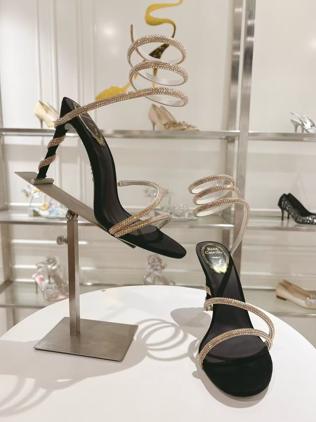 ua renÉ Ca0v1LLa margot black jewel sandals snake 95mm