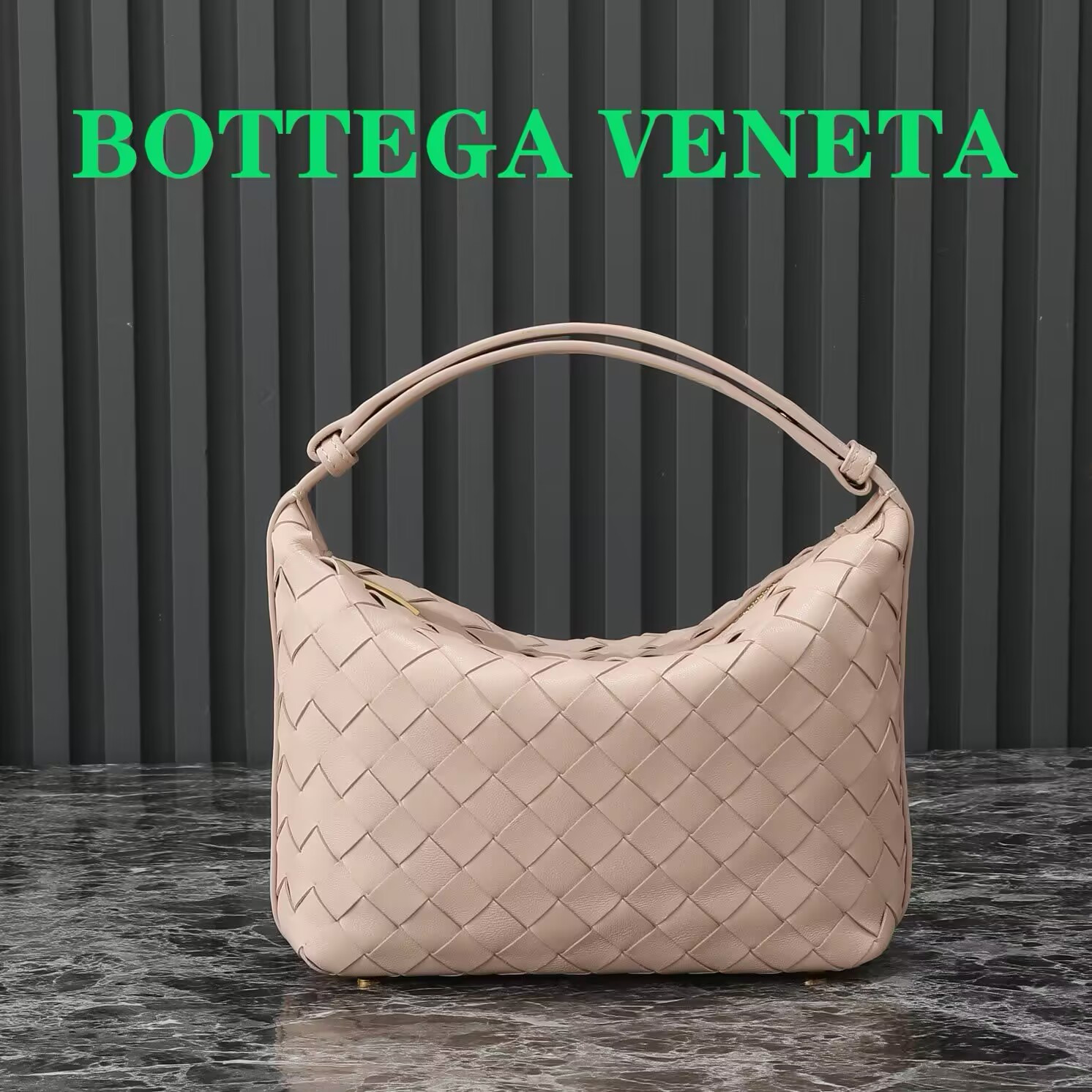 bo*te*ga Ve*ne*ta mini wallace 13x20x9.5cm