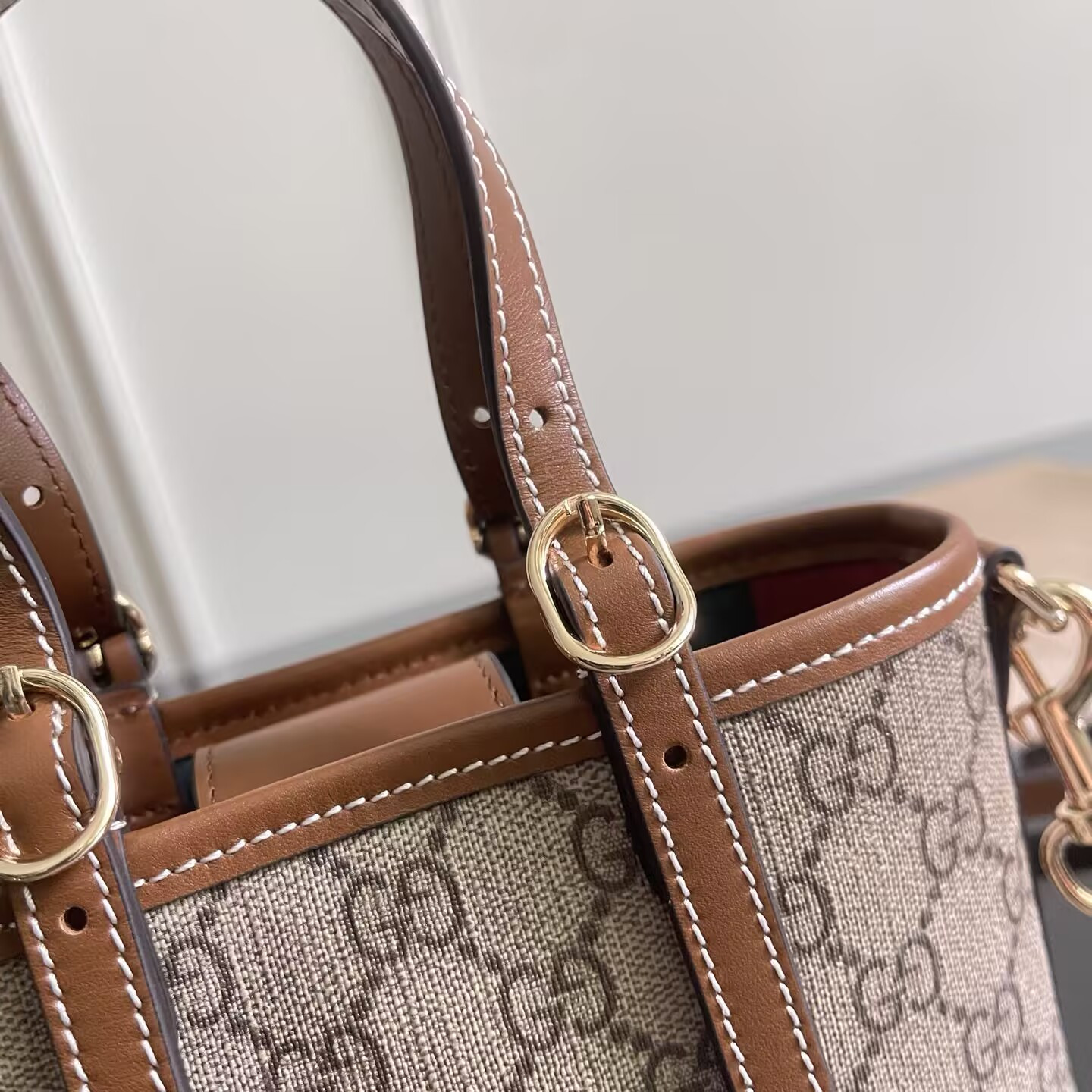 G*u*i gg emblem mini bag 17.5x11x6.5cm