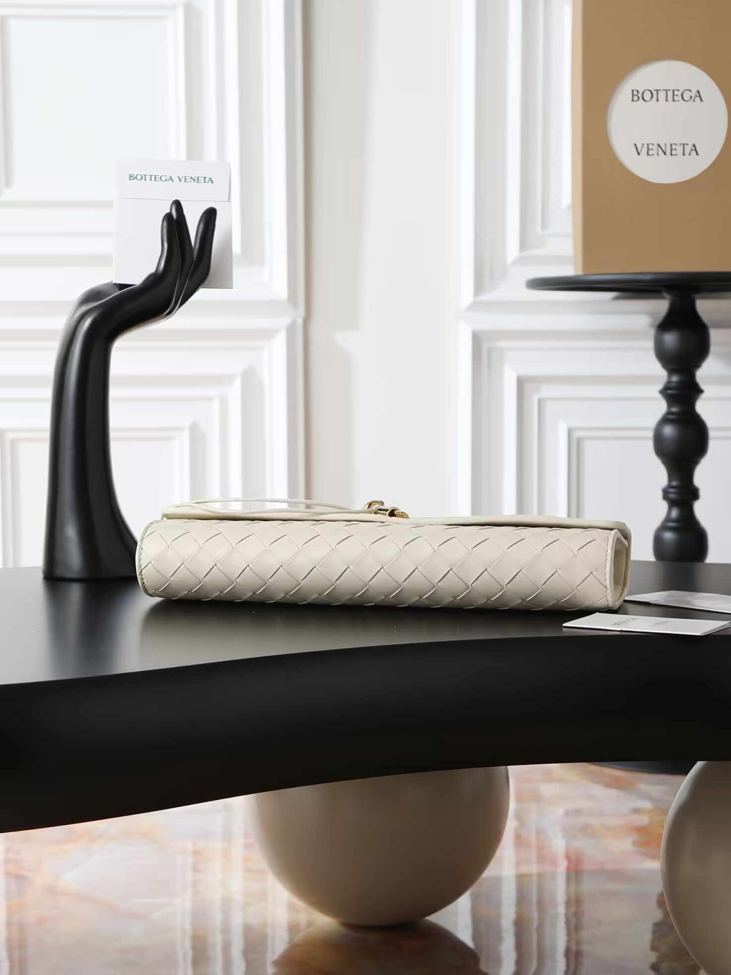 bo*te*ga Ve*ne*ta long clutch andiamo with handle fondant 31x13x3cm