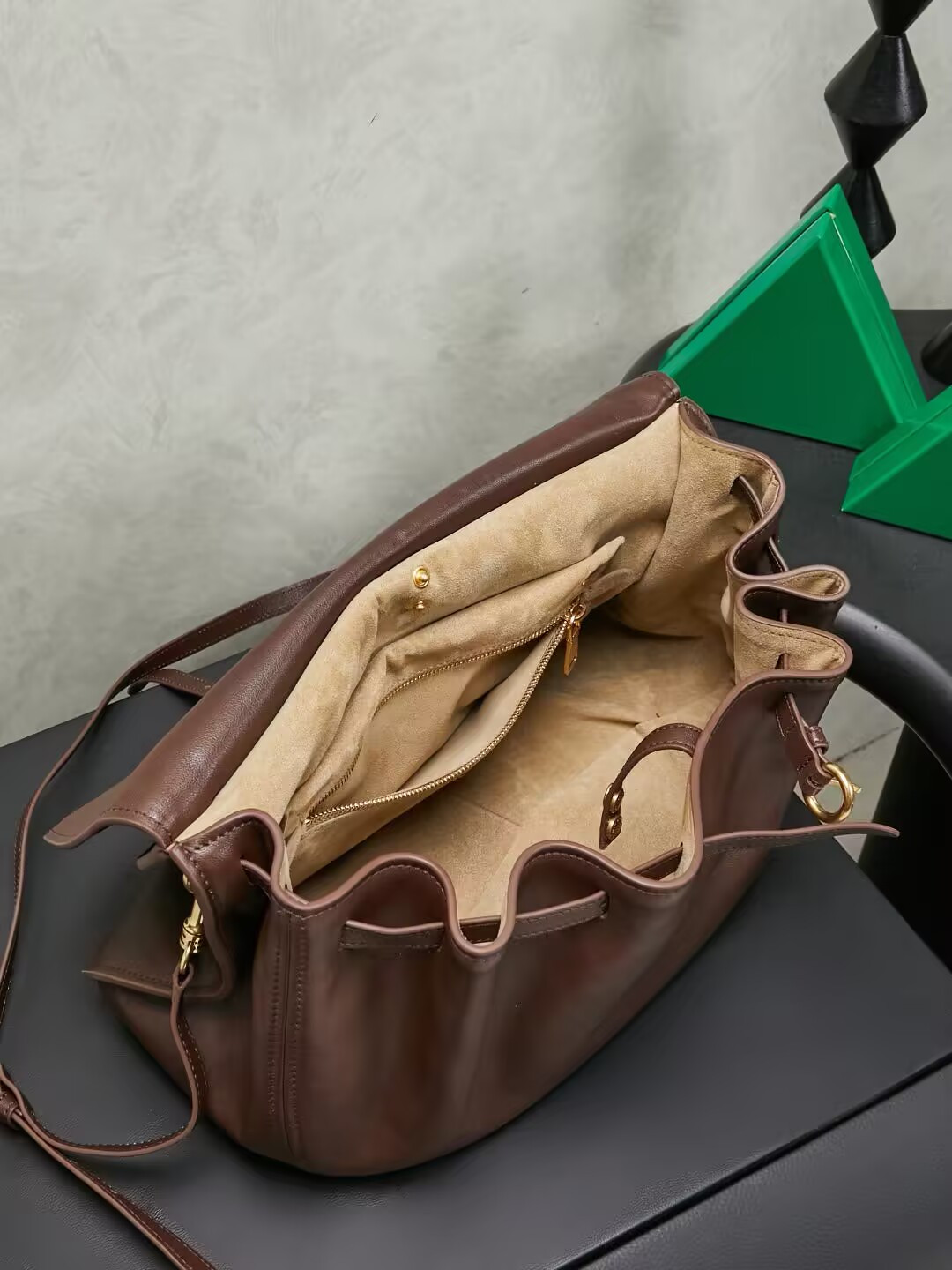 M1v M1v rendez-vous leather bag 33x39.5x15cm