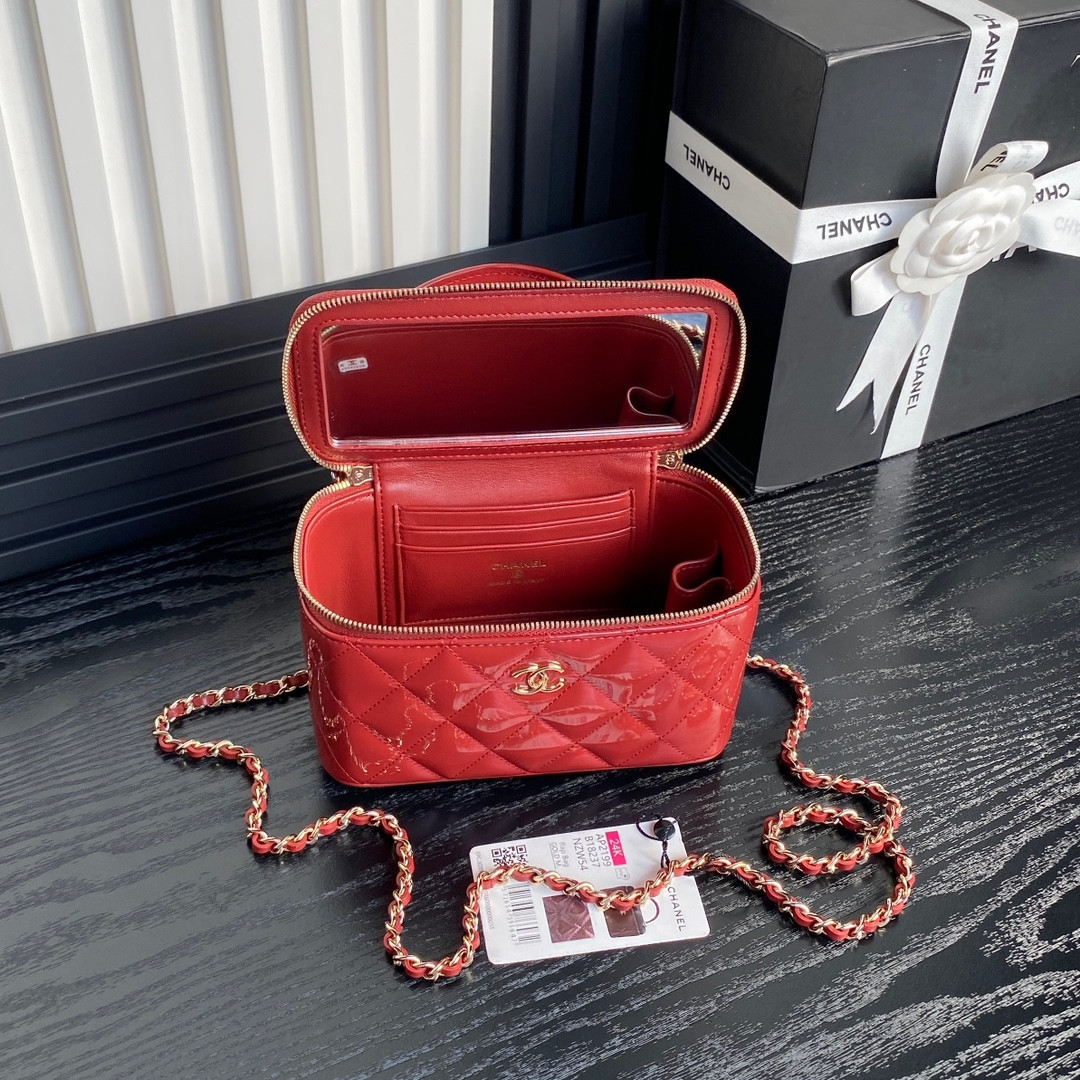 Ch*el long vanity with chain ap2199 16.5x10x8cm
