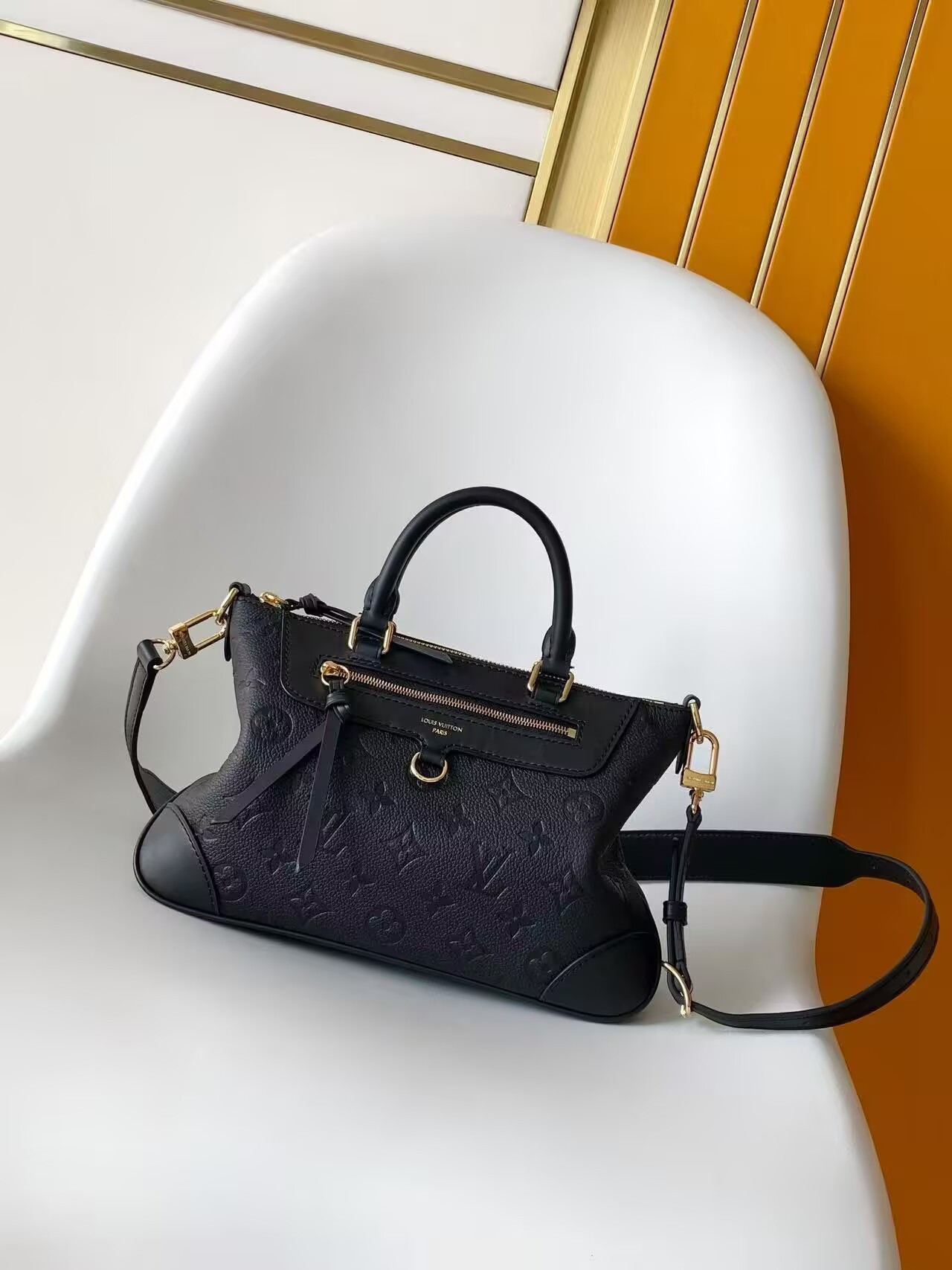 LV Skyline PM M28511 28 x 17.5 x 10.5 cm