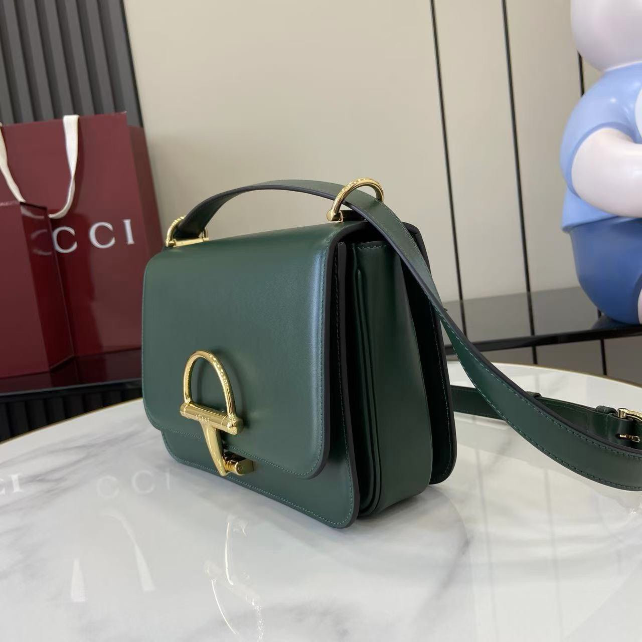 G*u*i siena small top handle bag 22.5x14x8cm