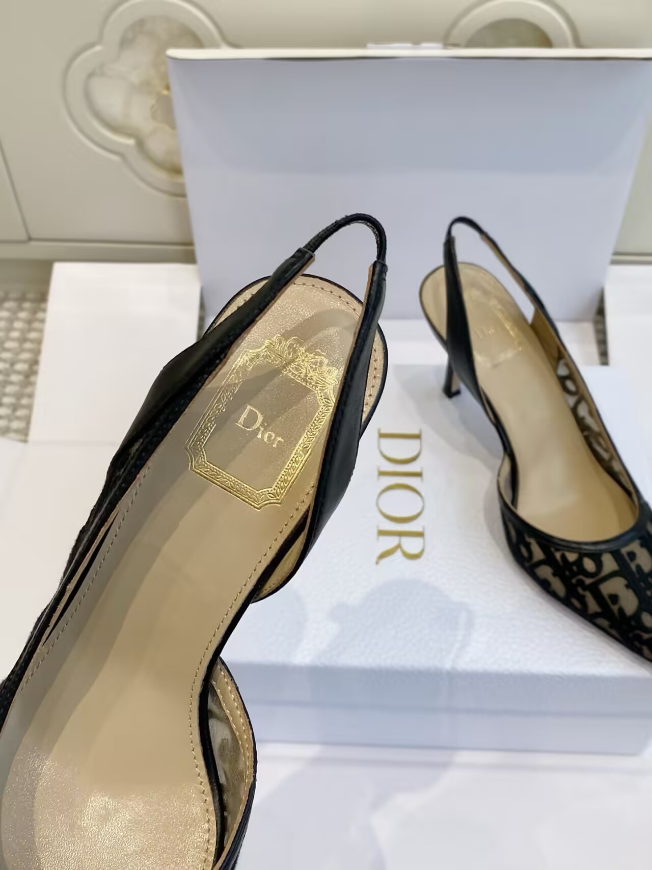 ua D*or aD*orable slingback pump 8cm heel