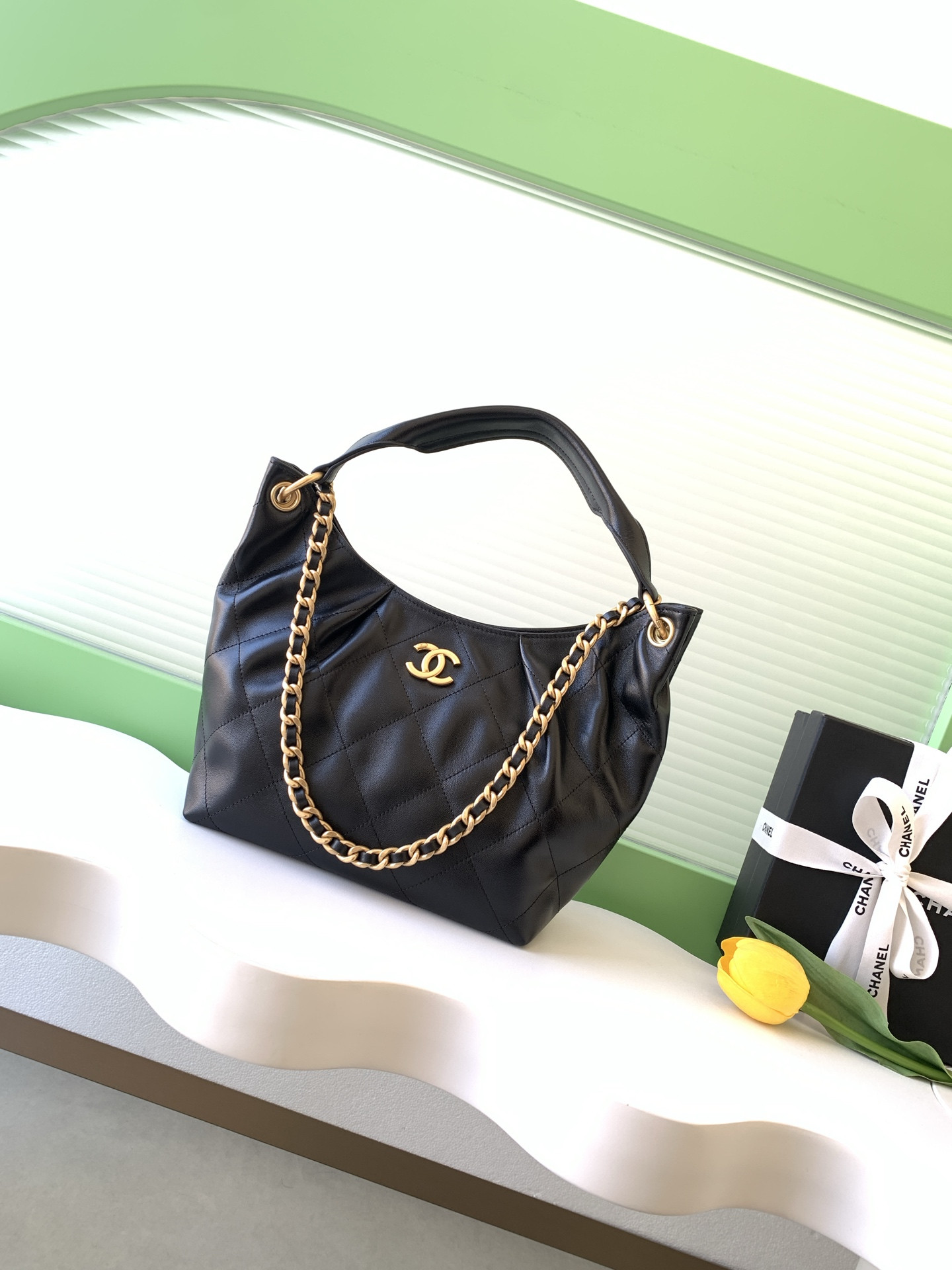 Ch*el hobo bag 24x31x10cm