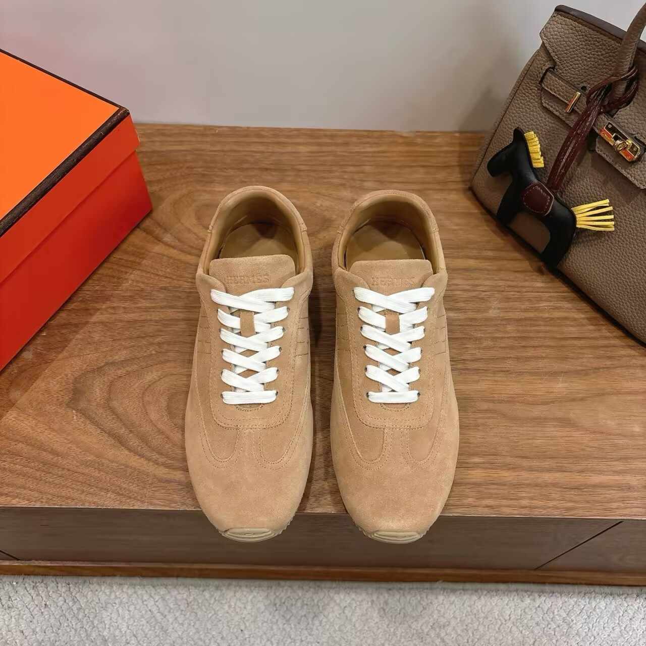ua H**mes master sneaker