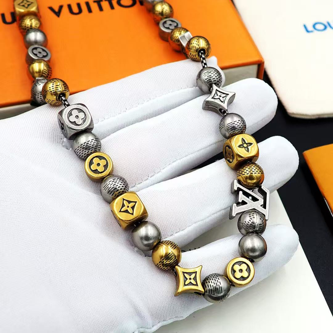 l0*is V*t0n damier party necklace